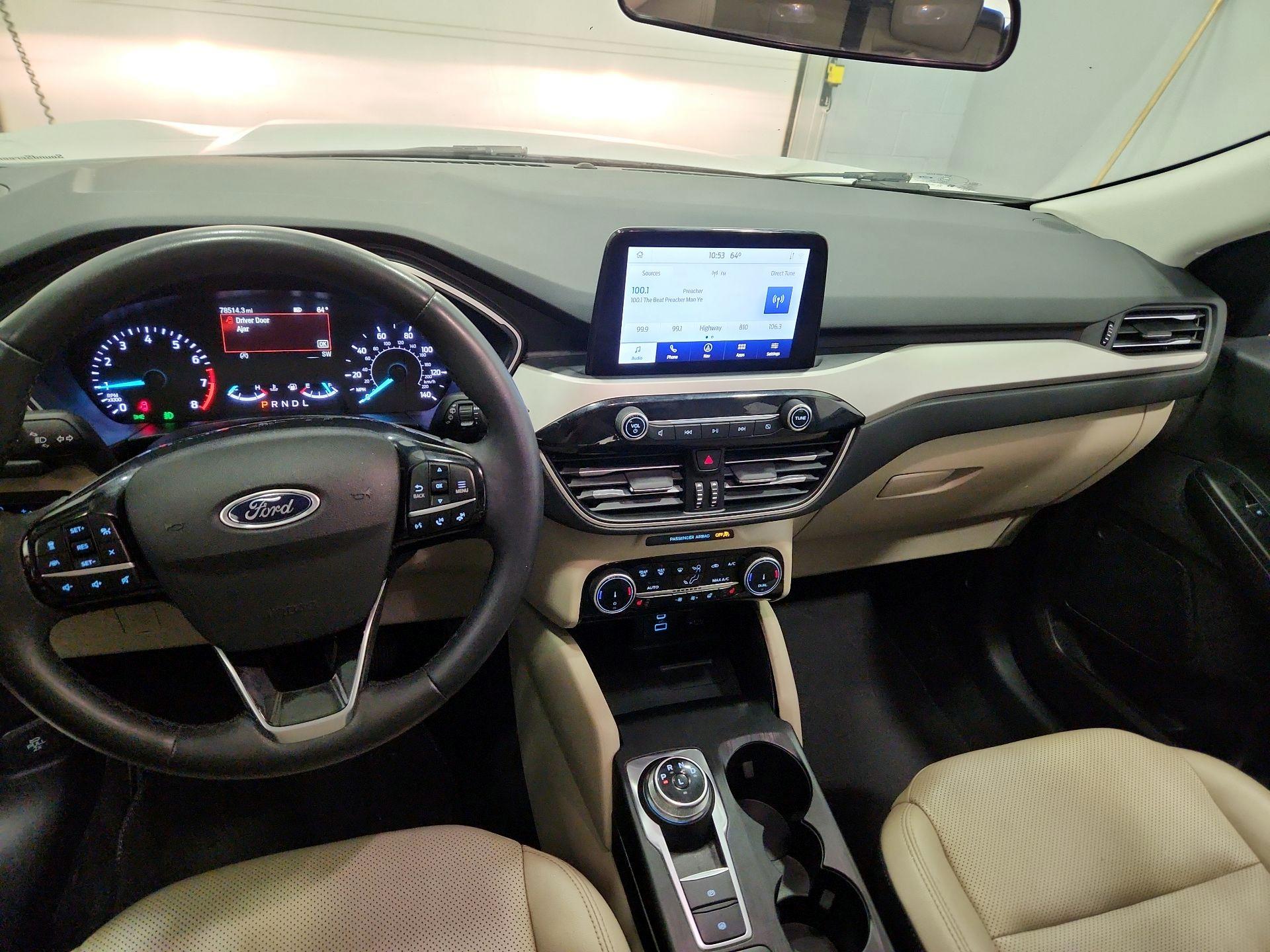 Thumbnail: 2022 Ford Escape - 9