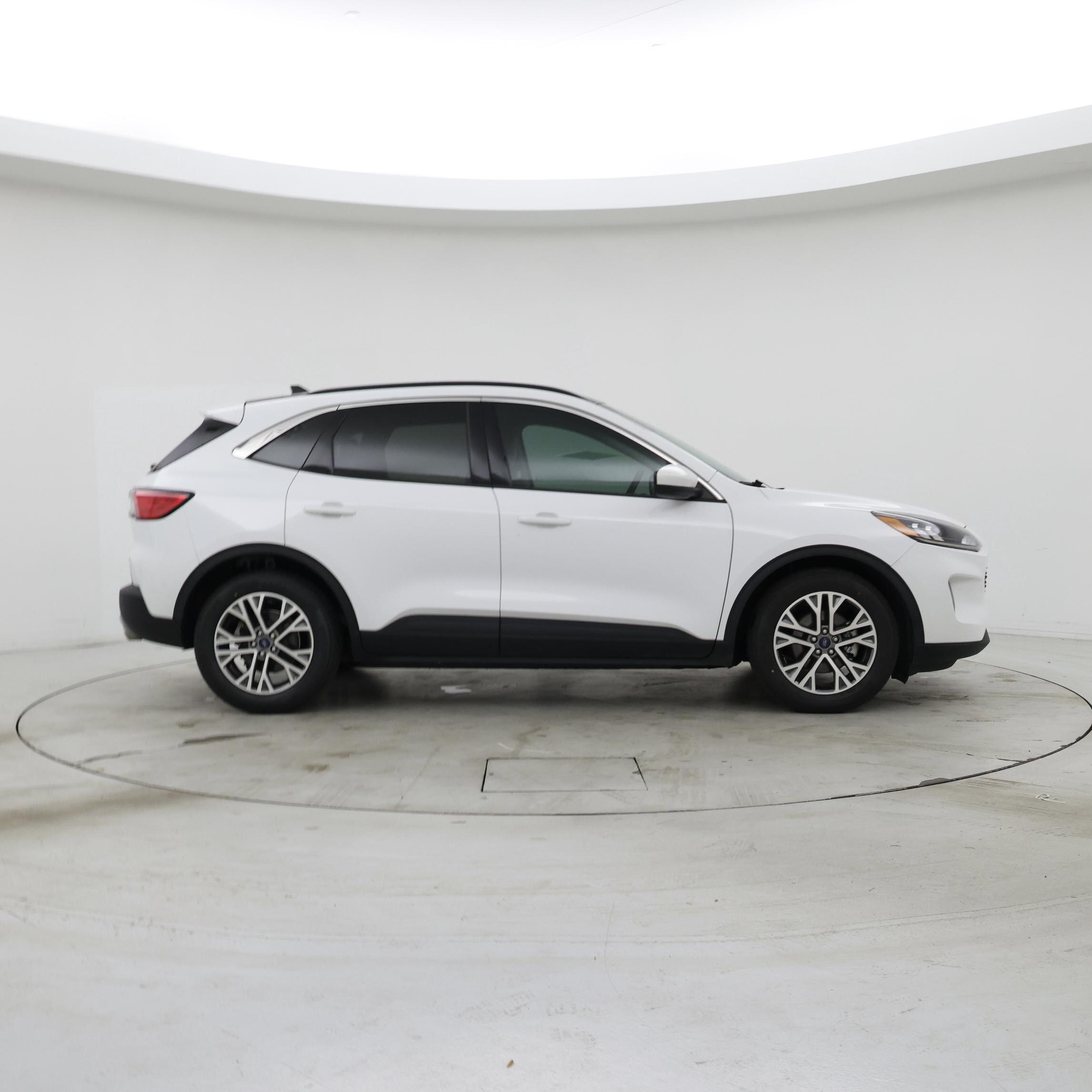 Thumbnail: 2022 Ford Escape - 7