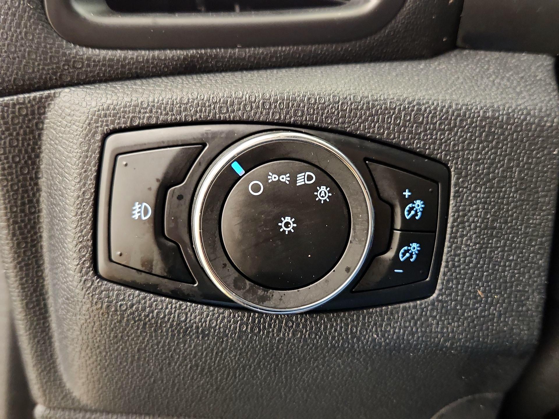 Thumbnail: 2021 Ford EcoSport - 13