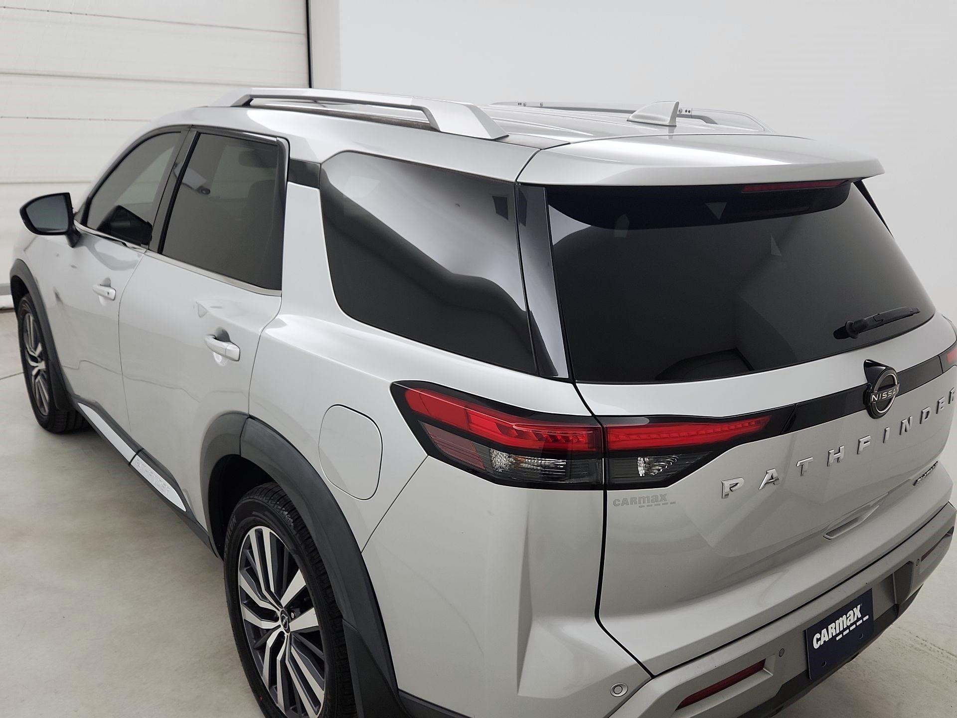 Thumbnail: 2022 Nissan Pathfinder - 7