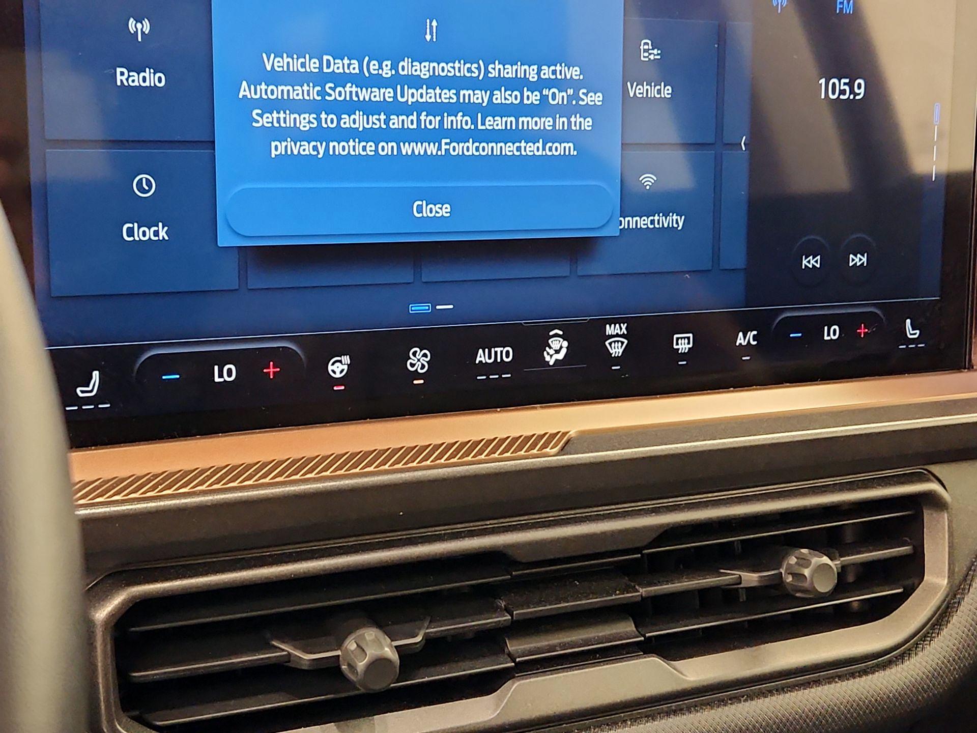 Thumbnail: 2025 Ford Bronco Sport - 16