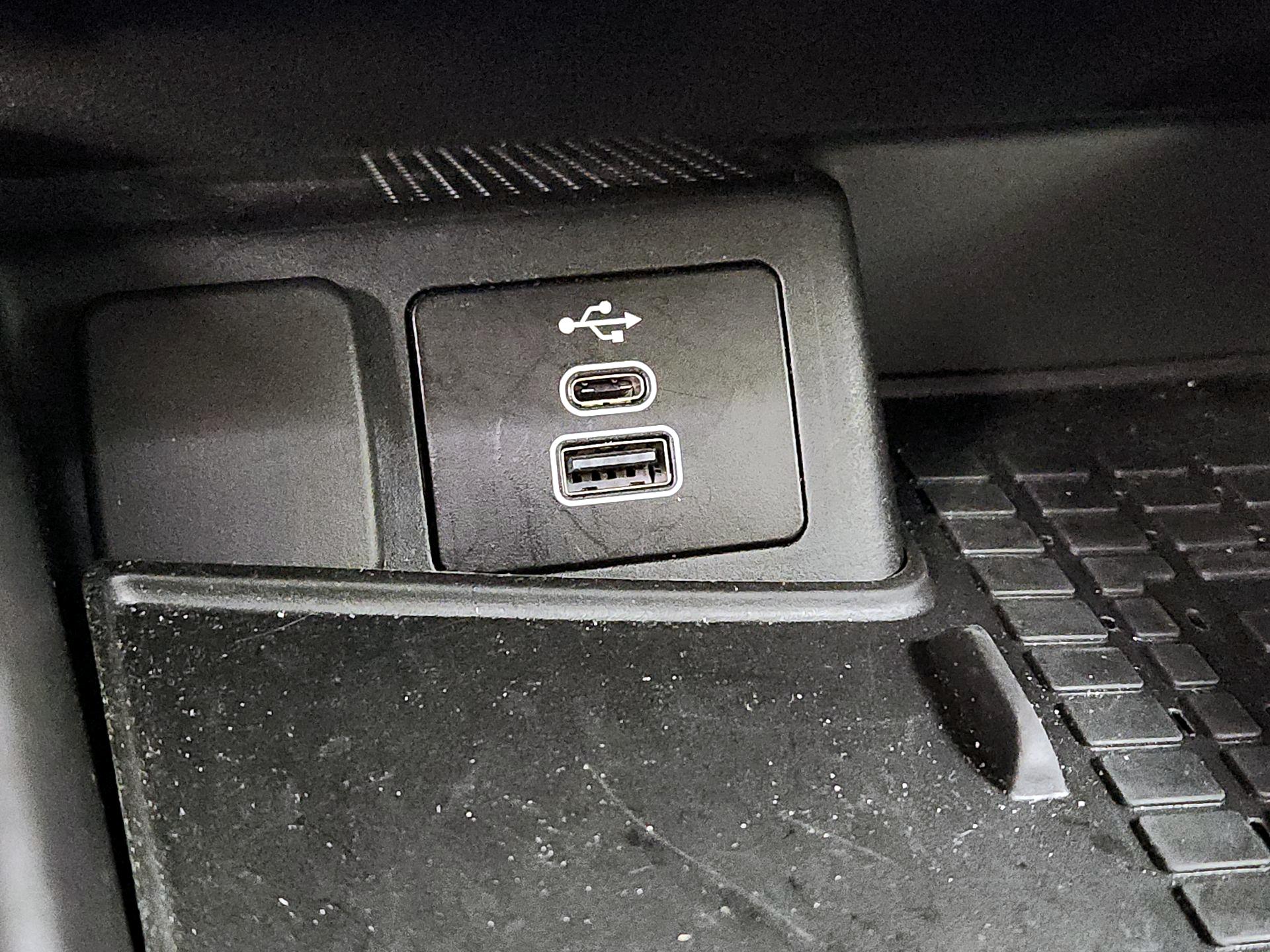 Thumbnail: 2025 Ford Bronco Sport - 18