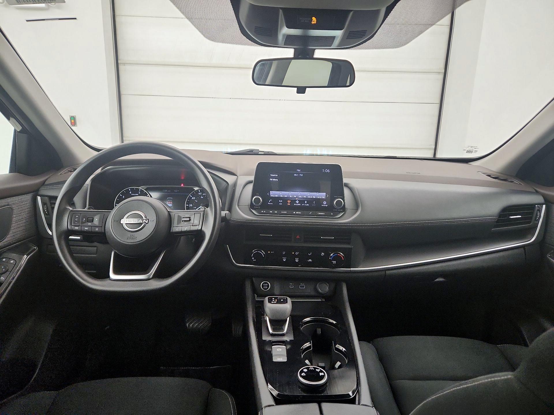 Thumbnail: 2023 Nissan Rogue - 9