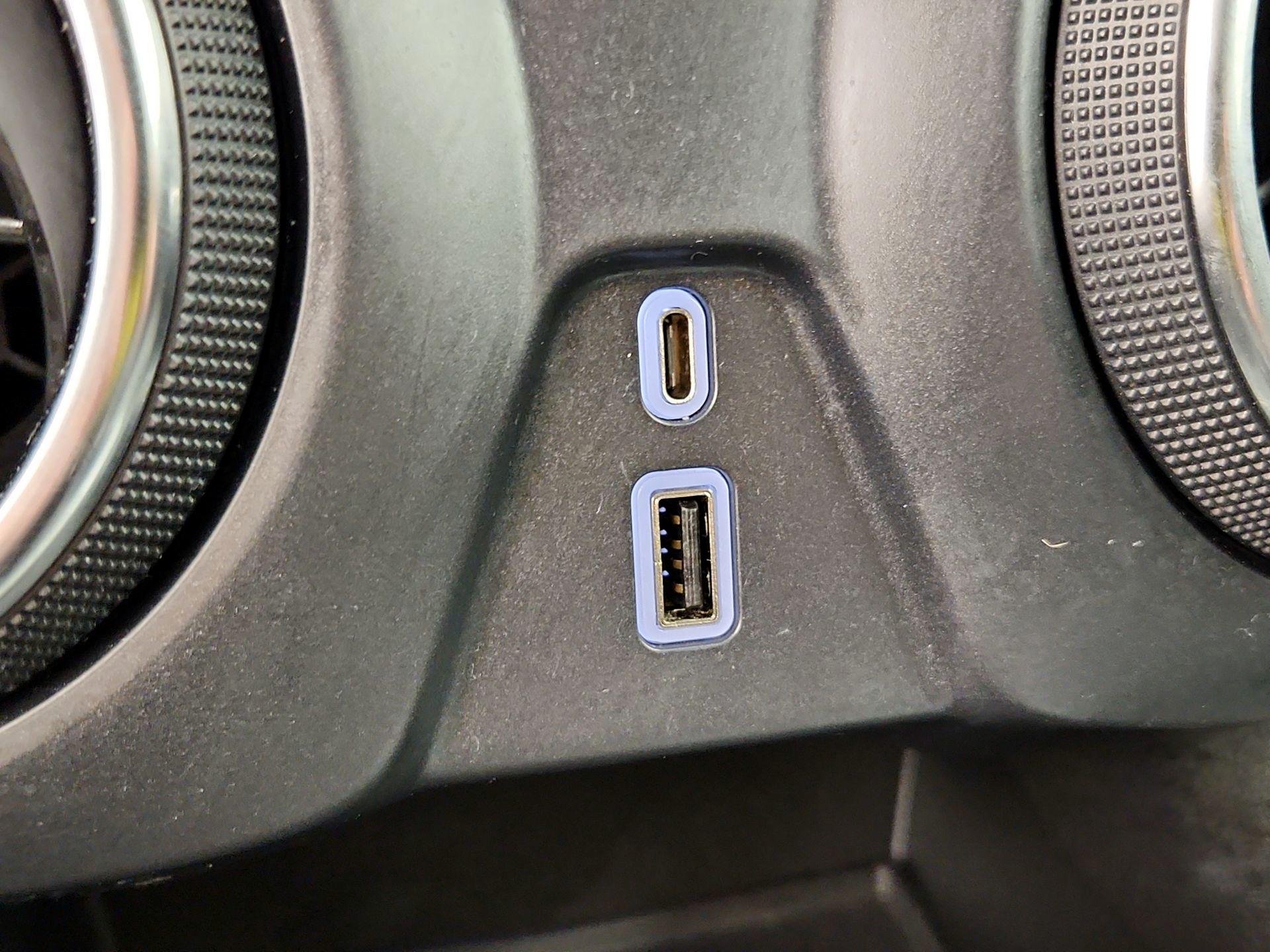 Thumbnail: 2023 Chevrolet Blazer - 18