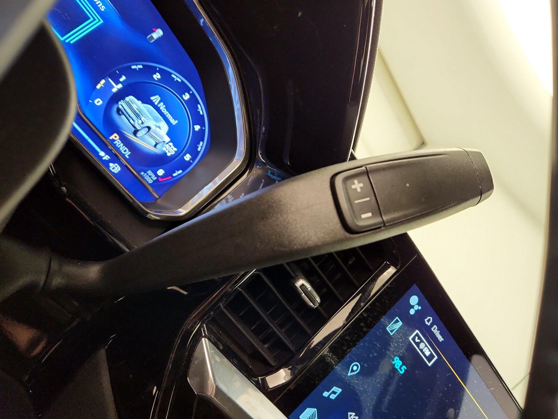 Thumbnail: 2023 Chevrolet Silverado 1500 - 17