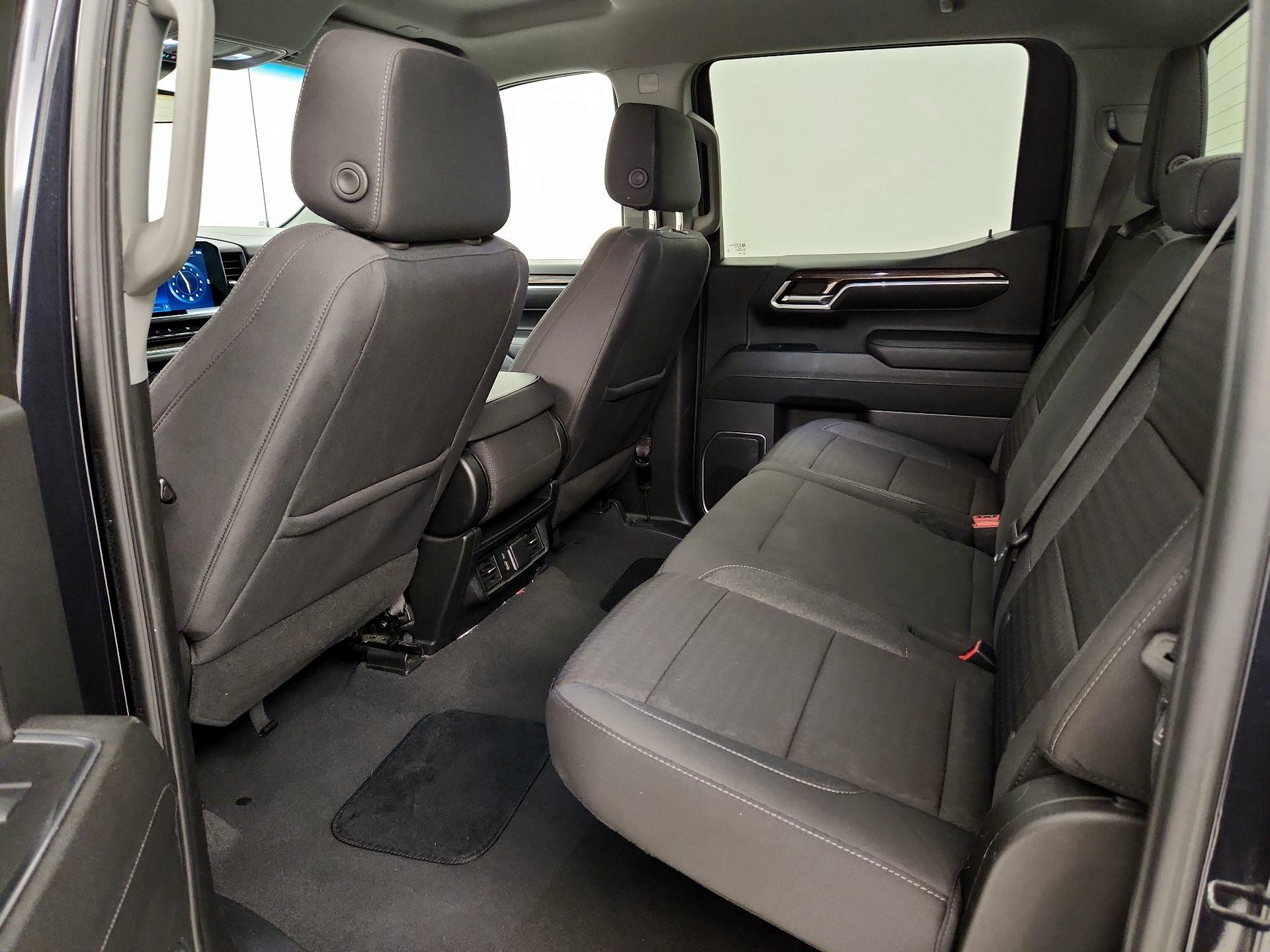 Thumbnail: 2023 Chevrolet Silverado 1500 - 19