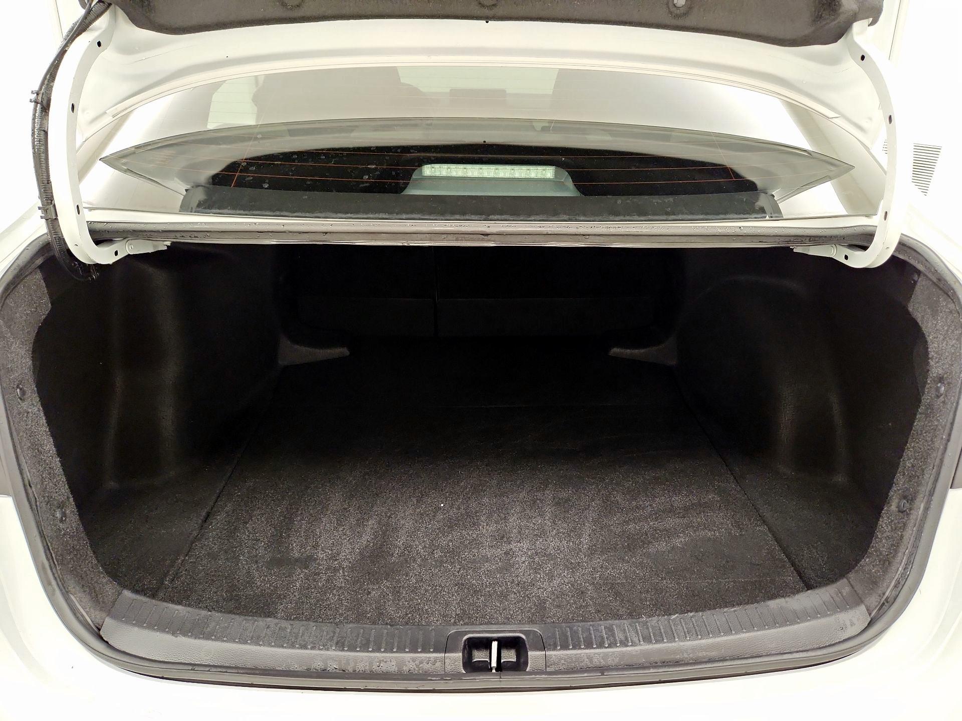 Thumbnail: 2023 Toyota Corolla - 20