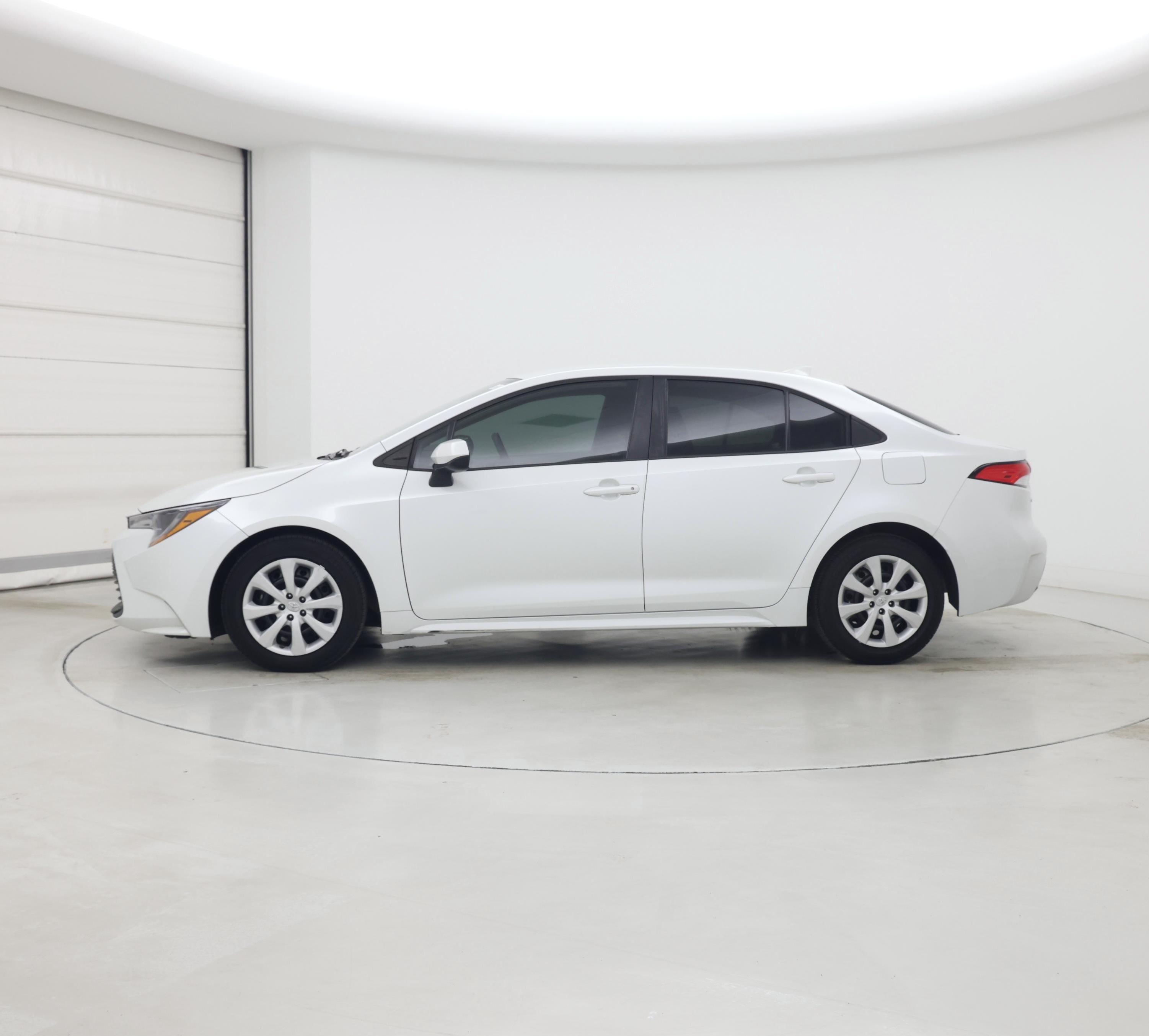 Thumbnail: 2023 Toyota Corolla - 3