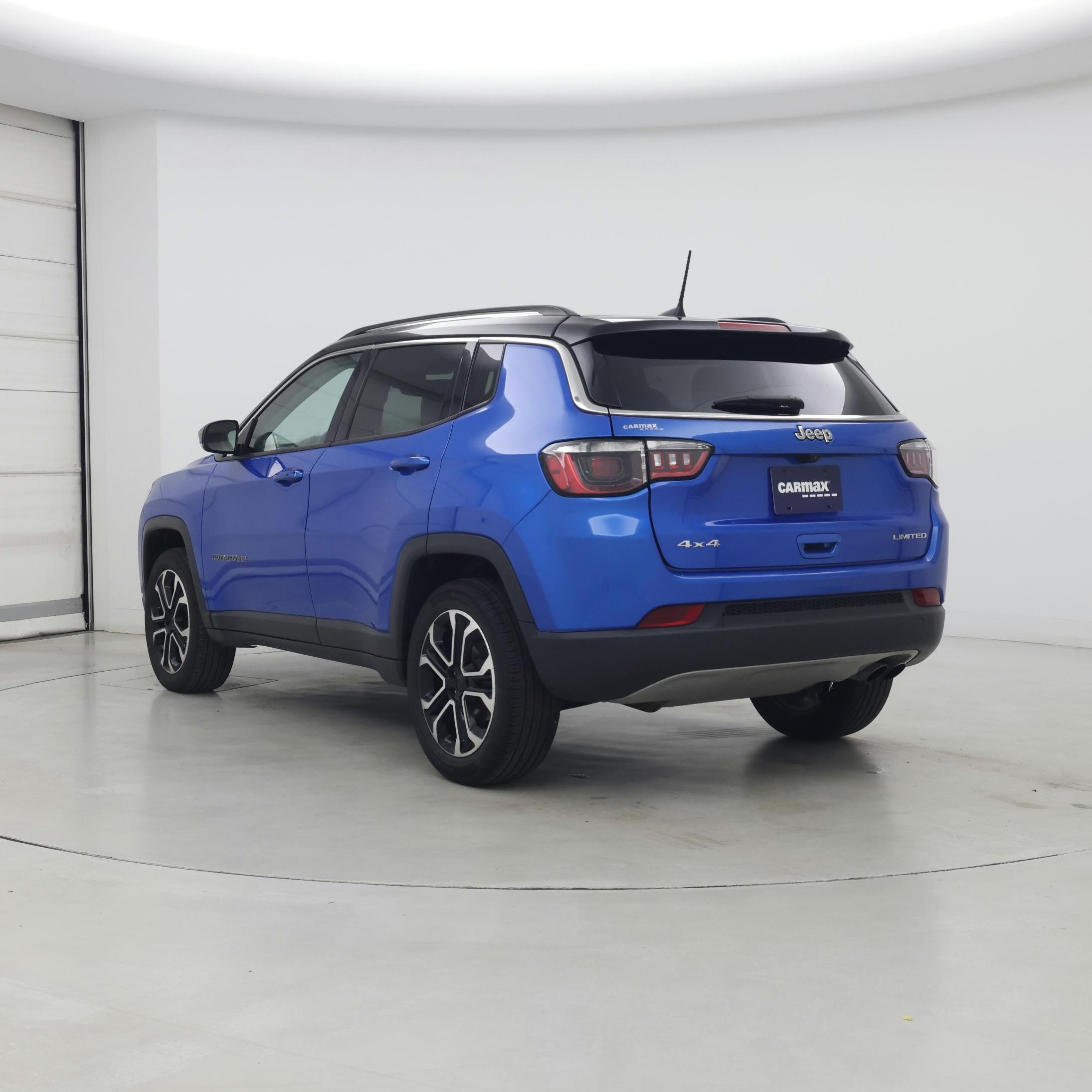 Thumbnail: 2022 Jeep Compass - 2