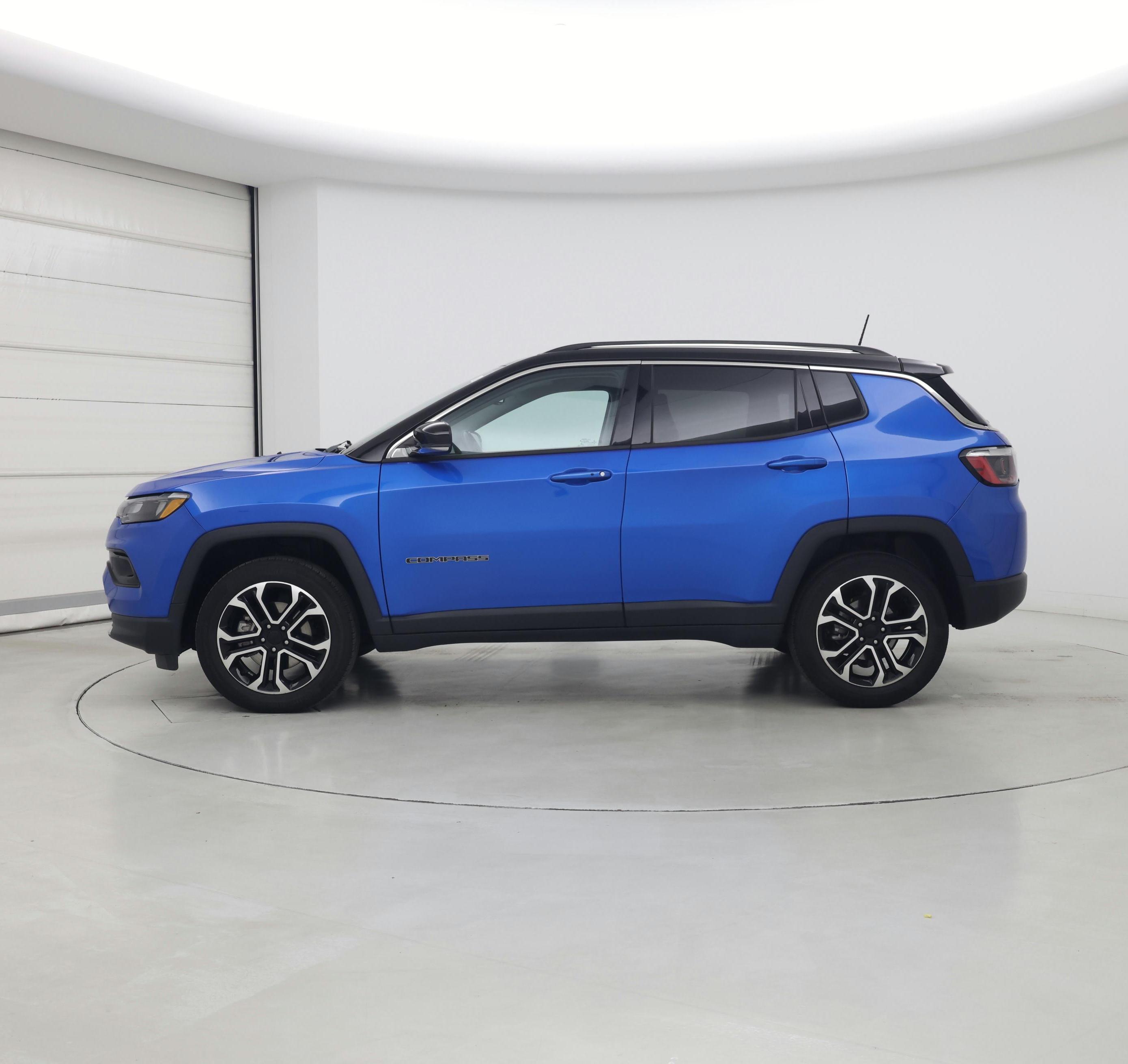 Thumbnail: 2022 Jeep Compass - 3