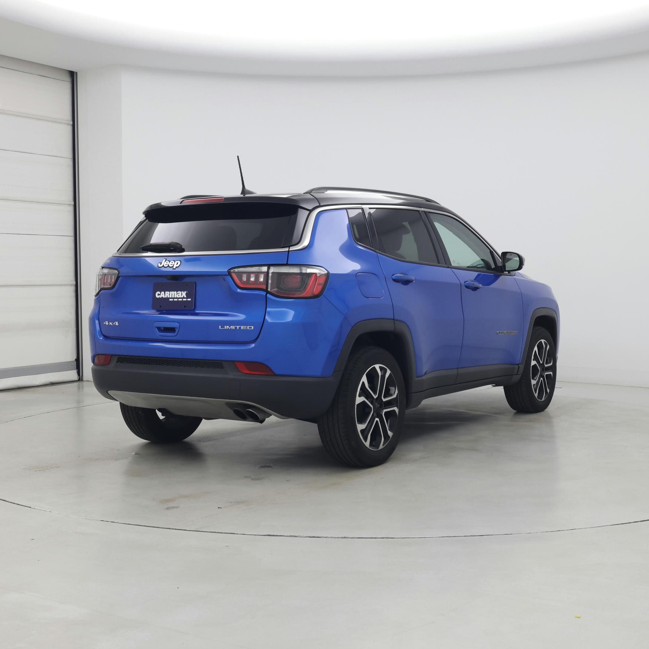 Thumbnail: 2022 Jeep Compass - 8