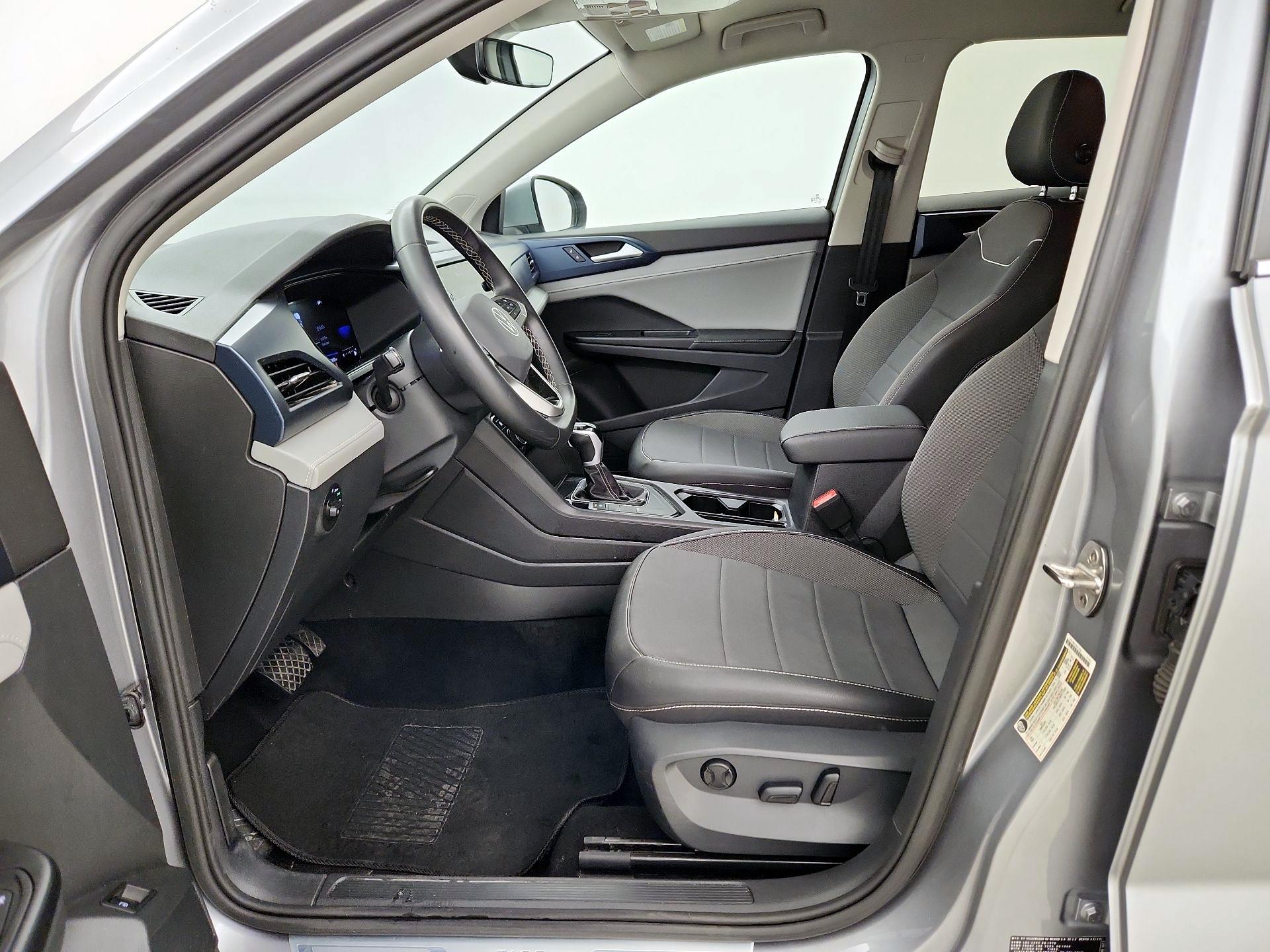 Thumbnail: 2024 Volkswagen Taos - 11