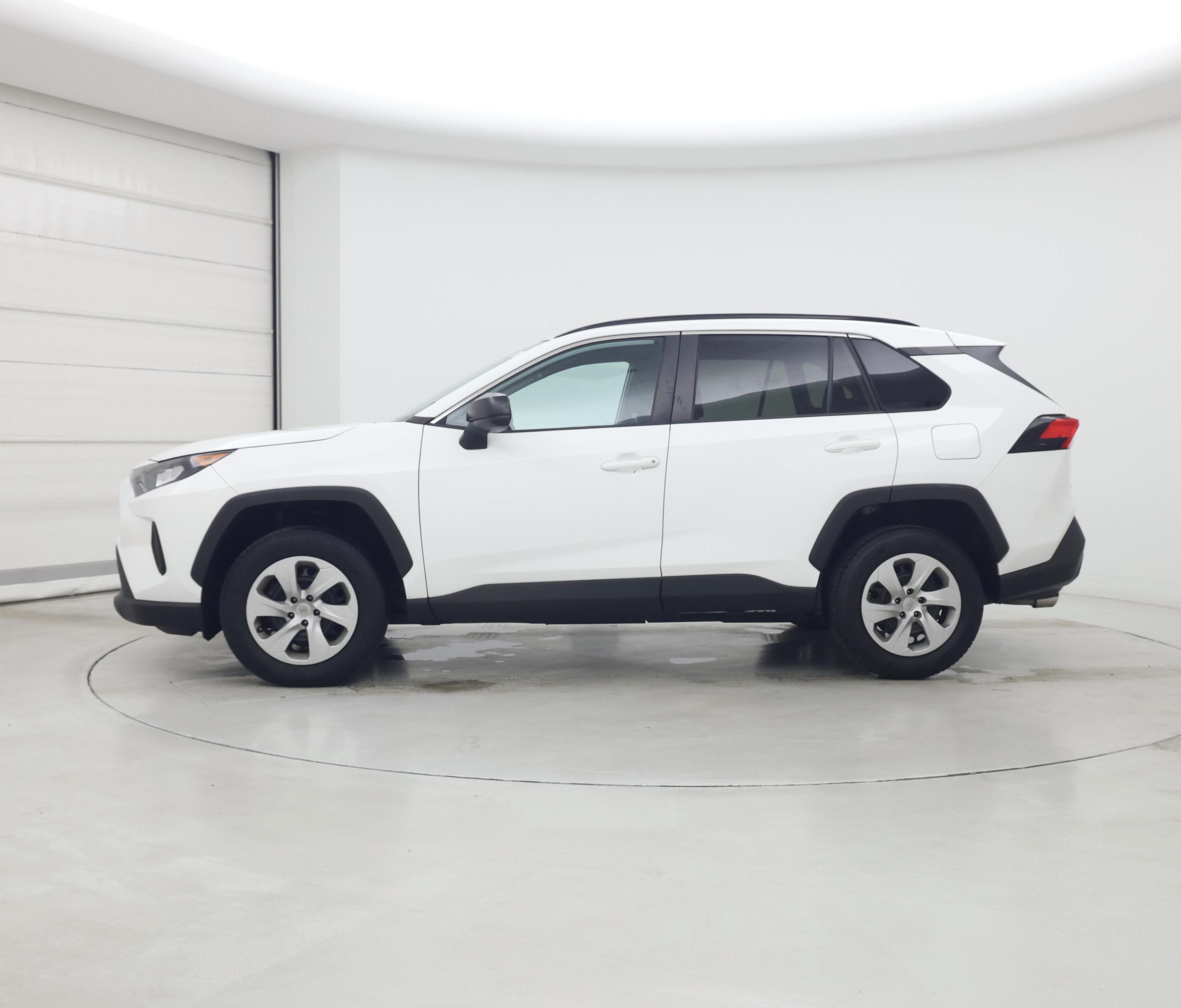 Thumbnail: 2020 Toyota RAV4 - 3