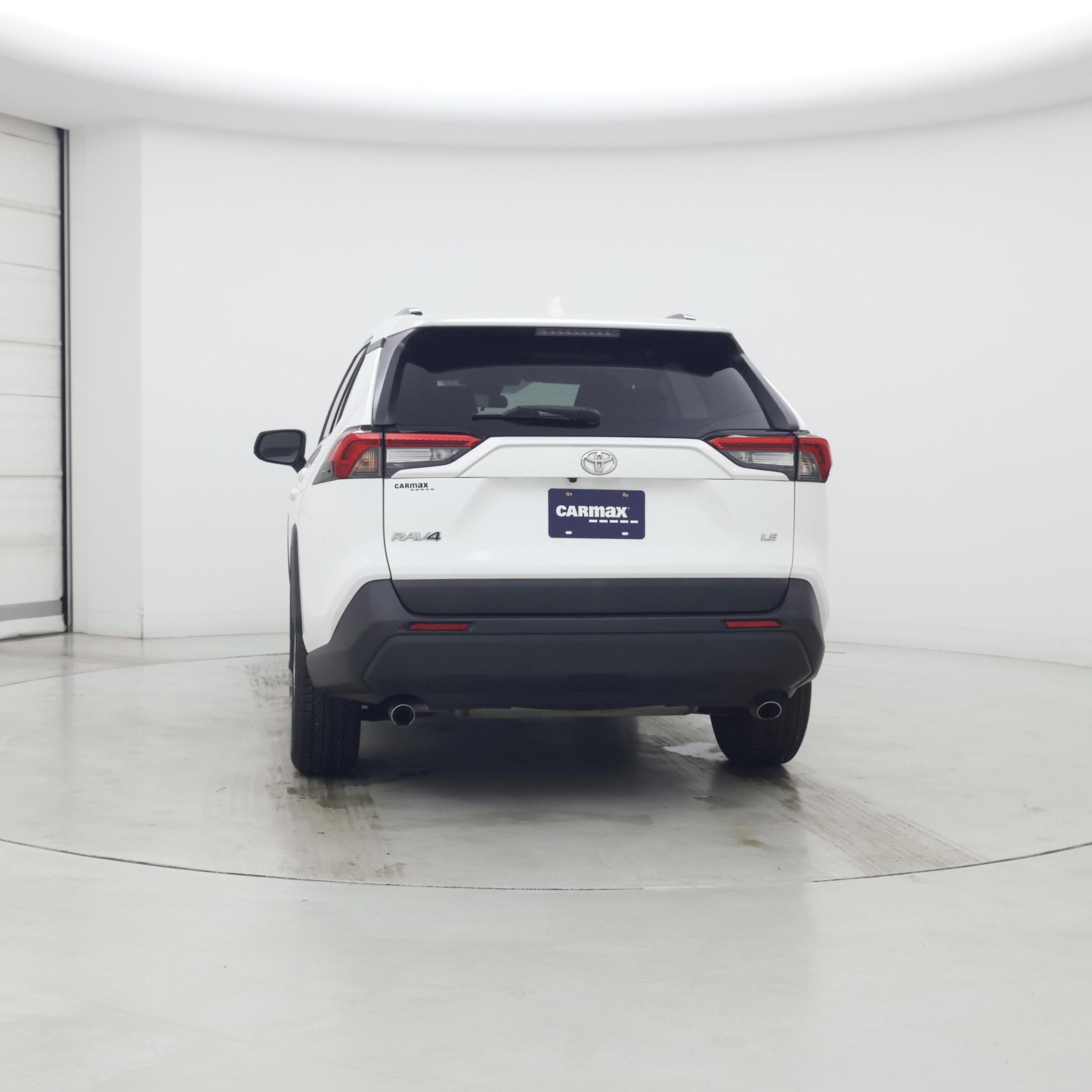 Thumbnail: 2020 Toyota RAV4 - 6