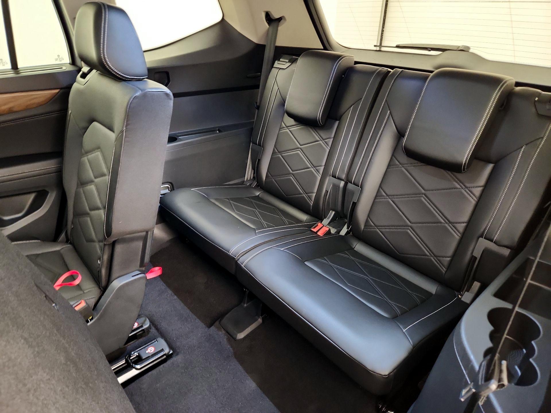 Thumbnail: 2024 Volkswagen Atlas - 19