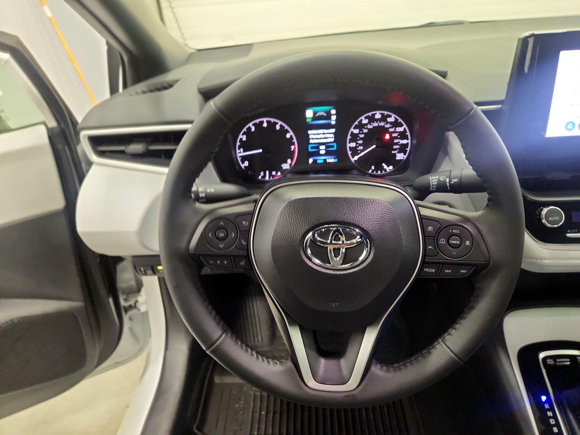 Thumbnail: 2025 Toyota Corolla - 10