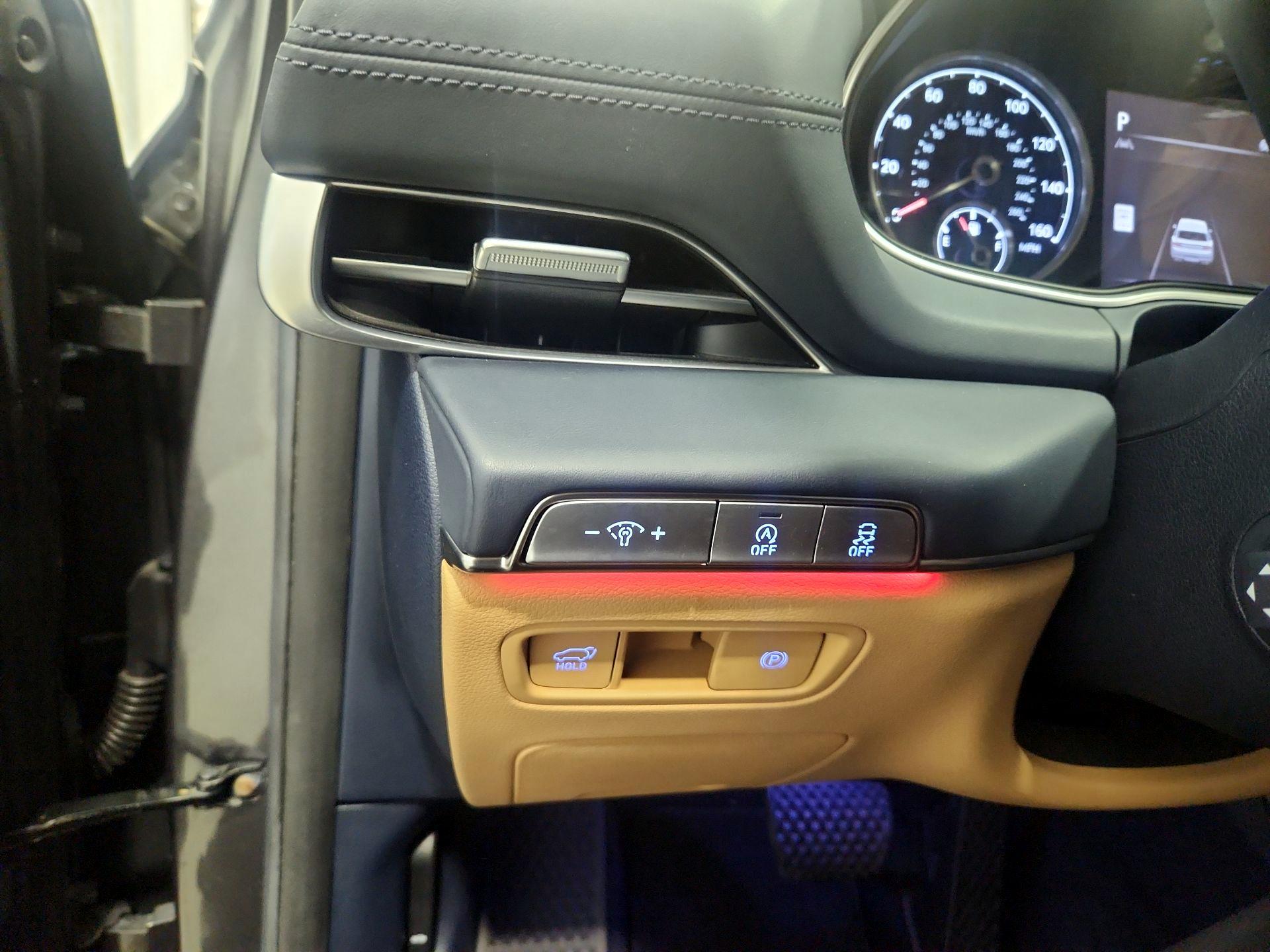 Thumbnail: 2022 Genesis GV80 - 13