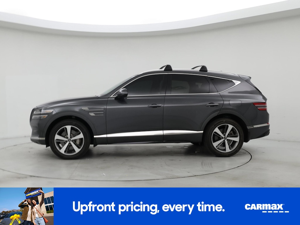 View vehicle photo 3