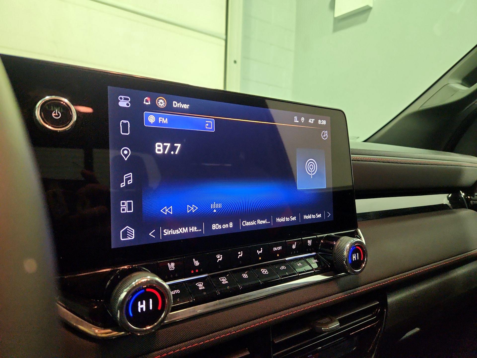 Thumbnail: 2025 Chevrolet Colorado - 16