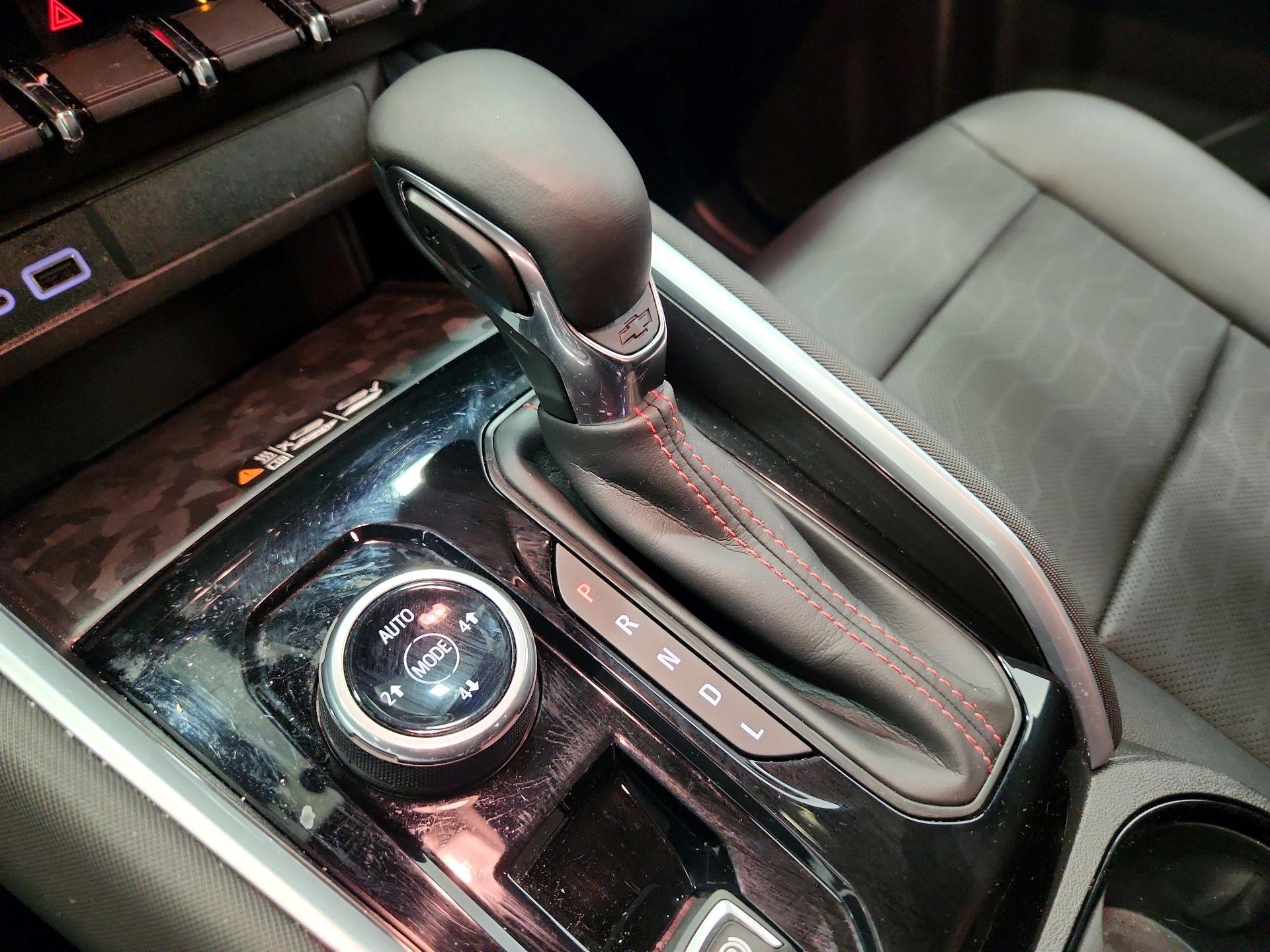 Thumbnail: 2025 Chevrolet Colorado - 18