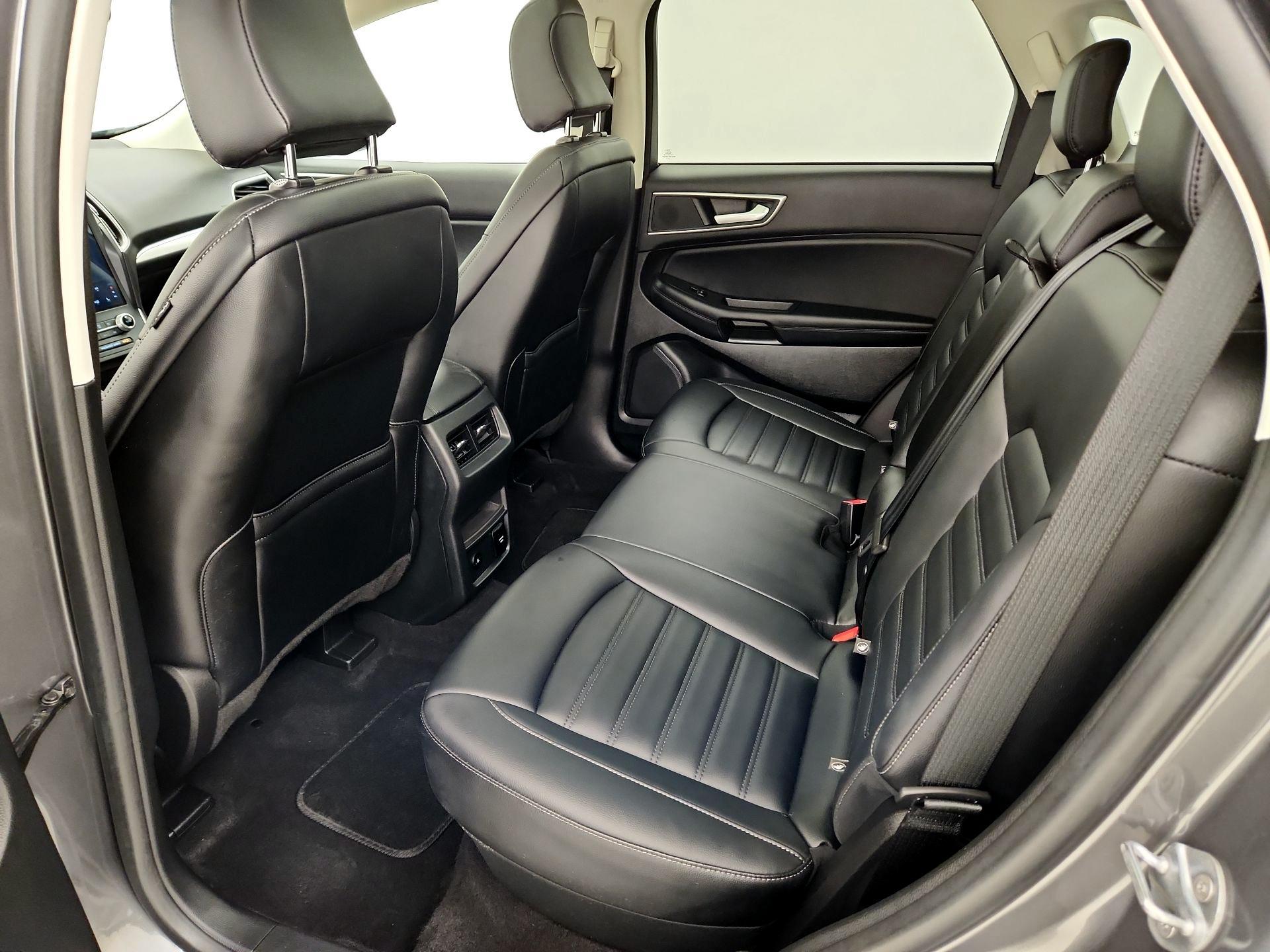 Thumbnail: 2022 Ford Edge - 20