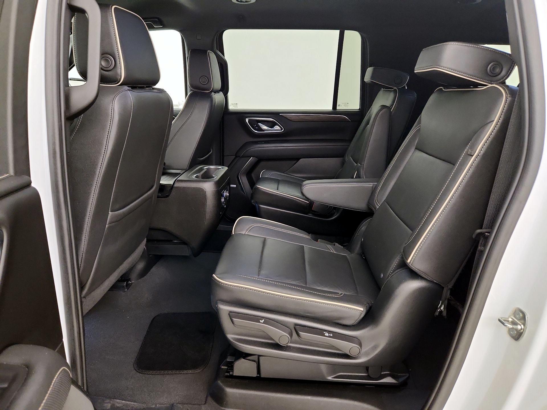 Thumbnail: 2023 Chevrolet Suburban - 20