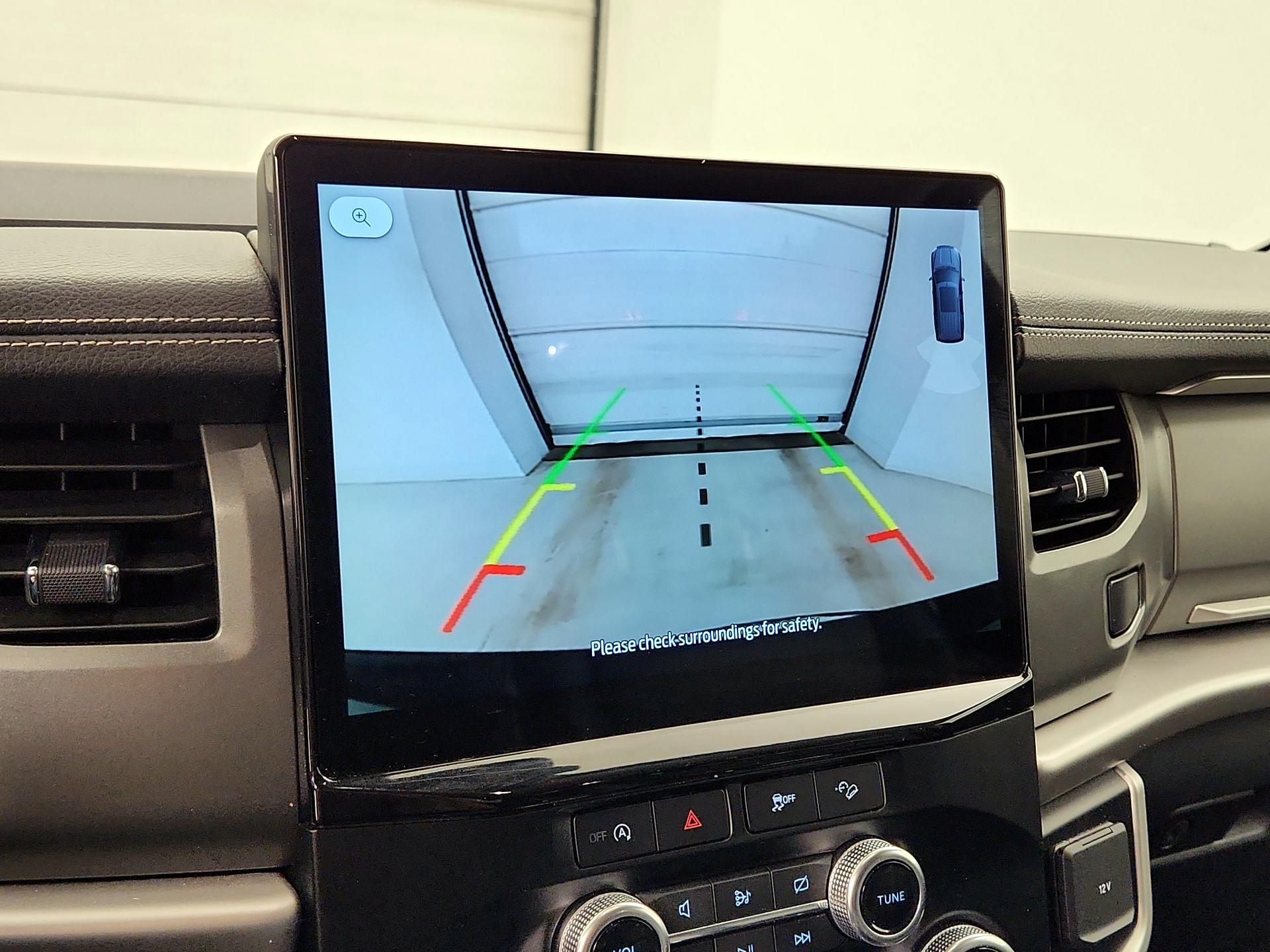 Thumbnail: 2024 Ford Expedition - 15