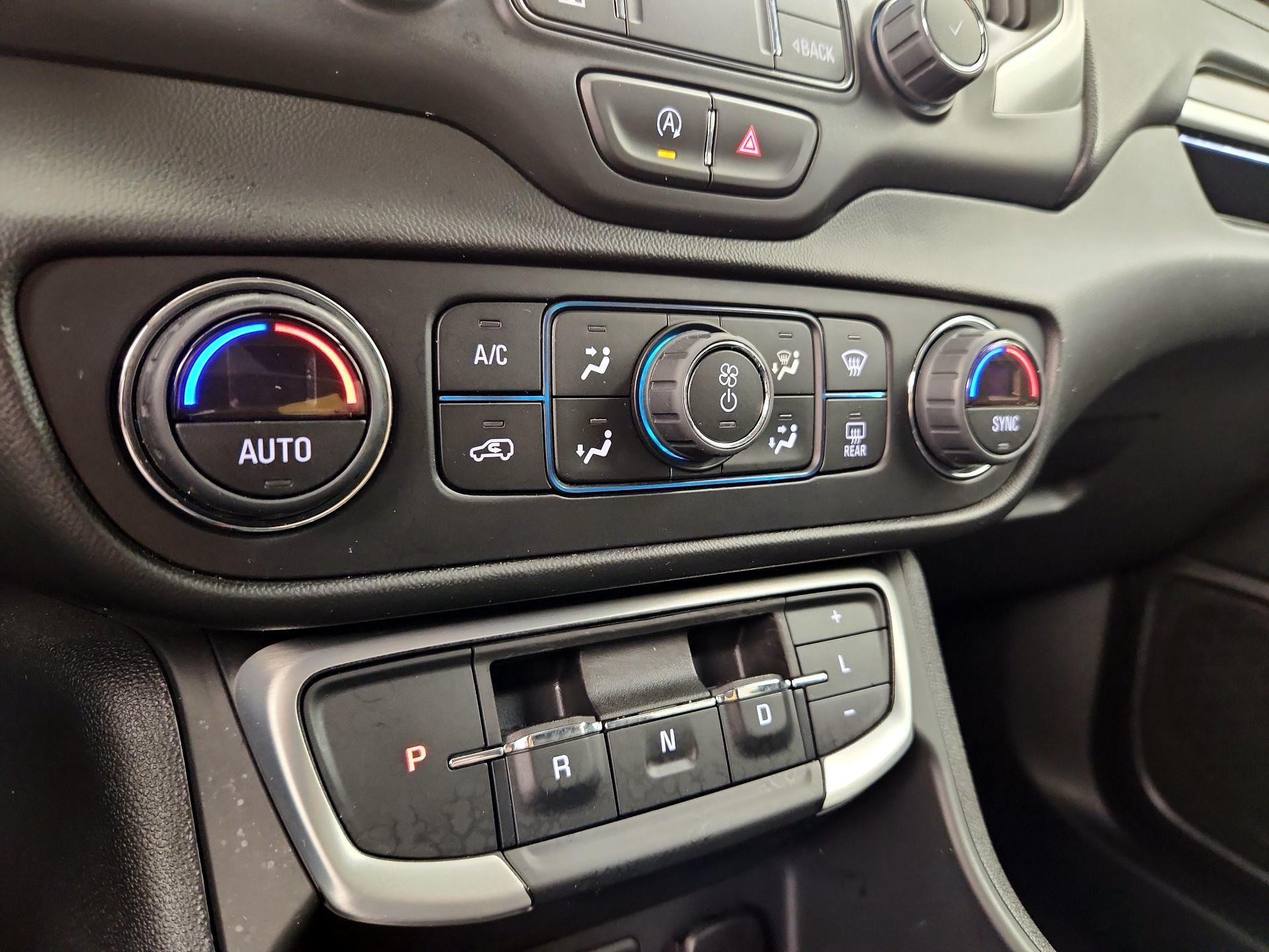 Thumbnail: 2022 GMC Terrain - 16