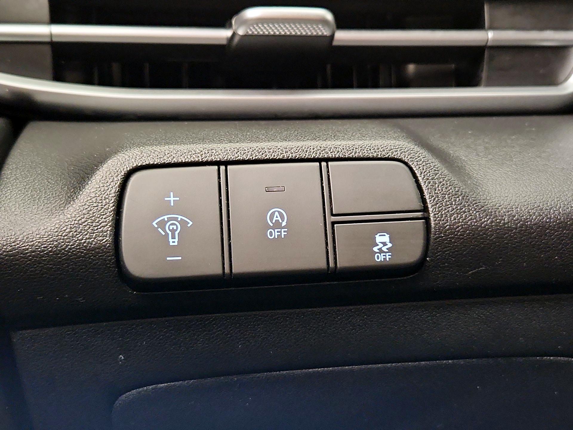 Thumbnail: 2024 Hyundai Elantra - 13