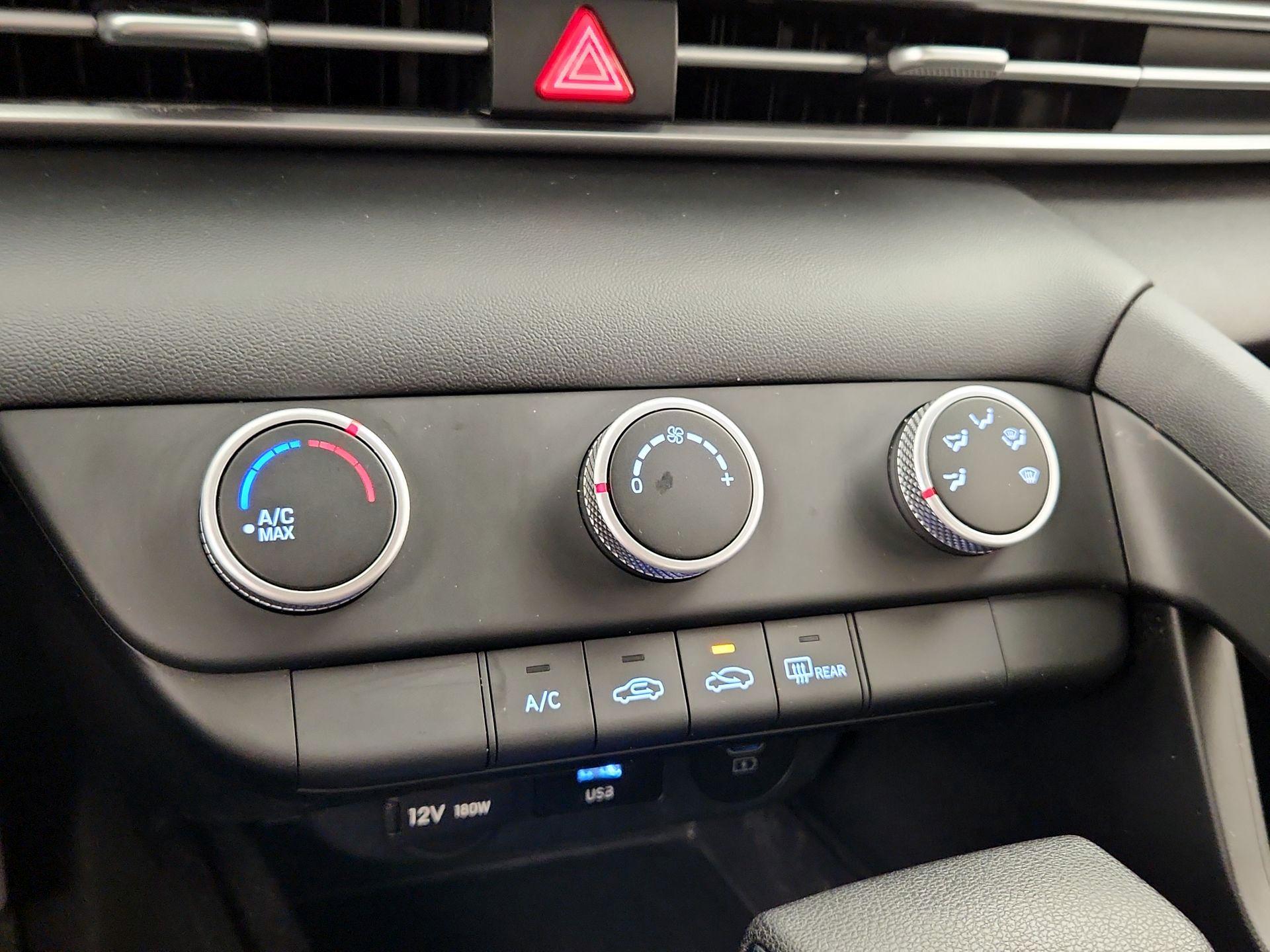 Thumbnail: 2024 Hyundai Elantra - 16