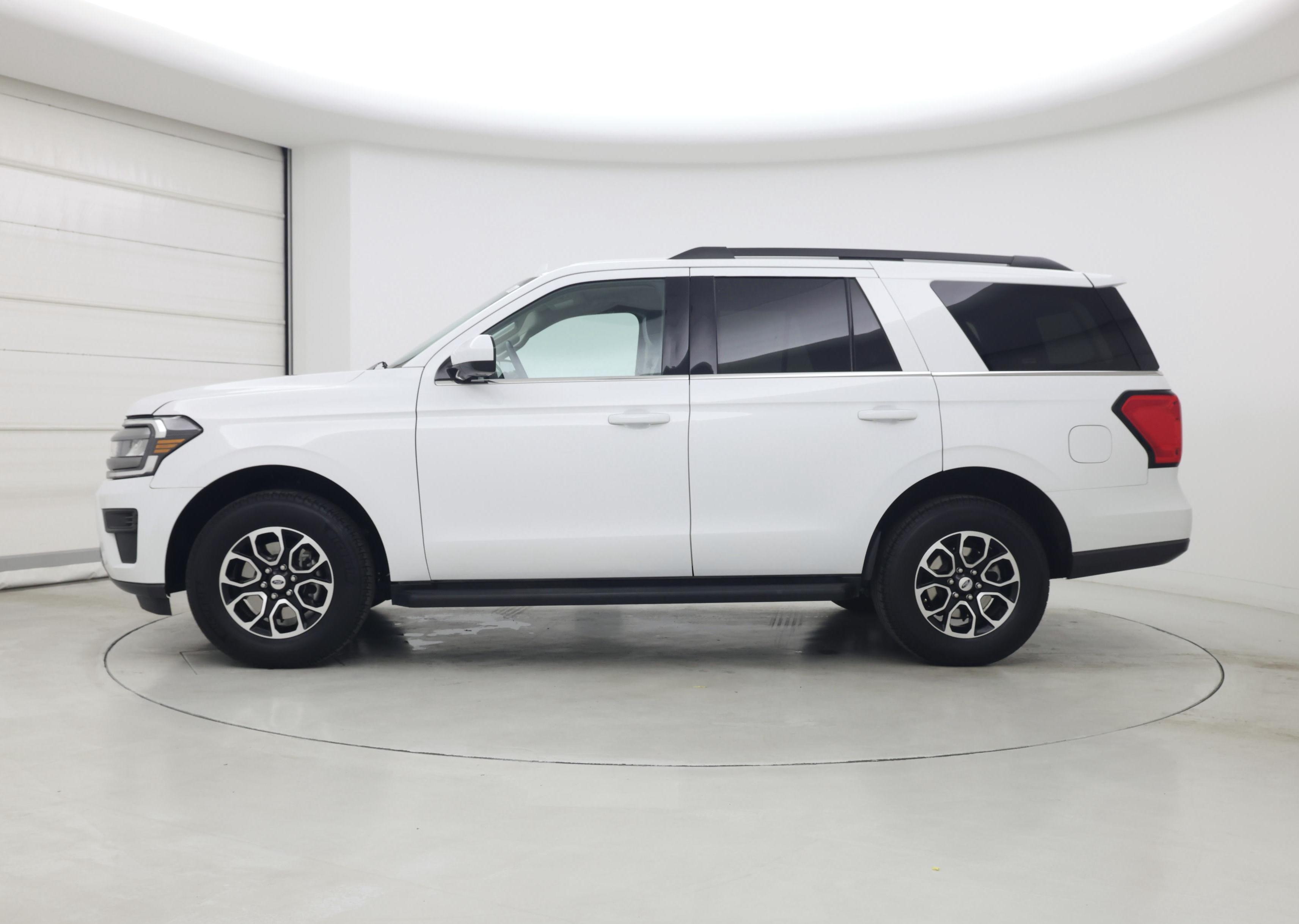 Thumbnail: 2024 Ford Expedition - 3