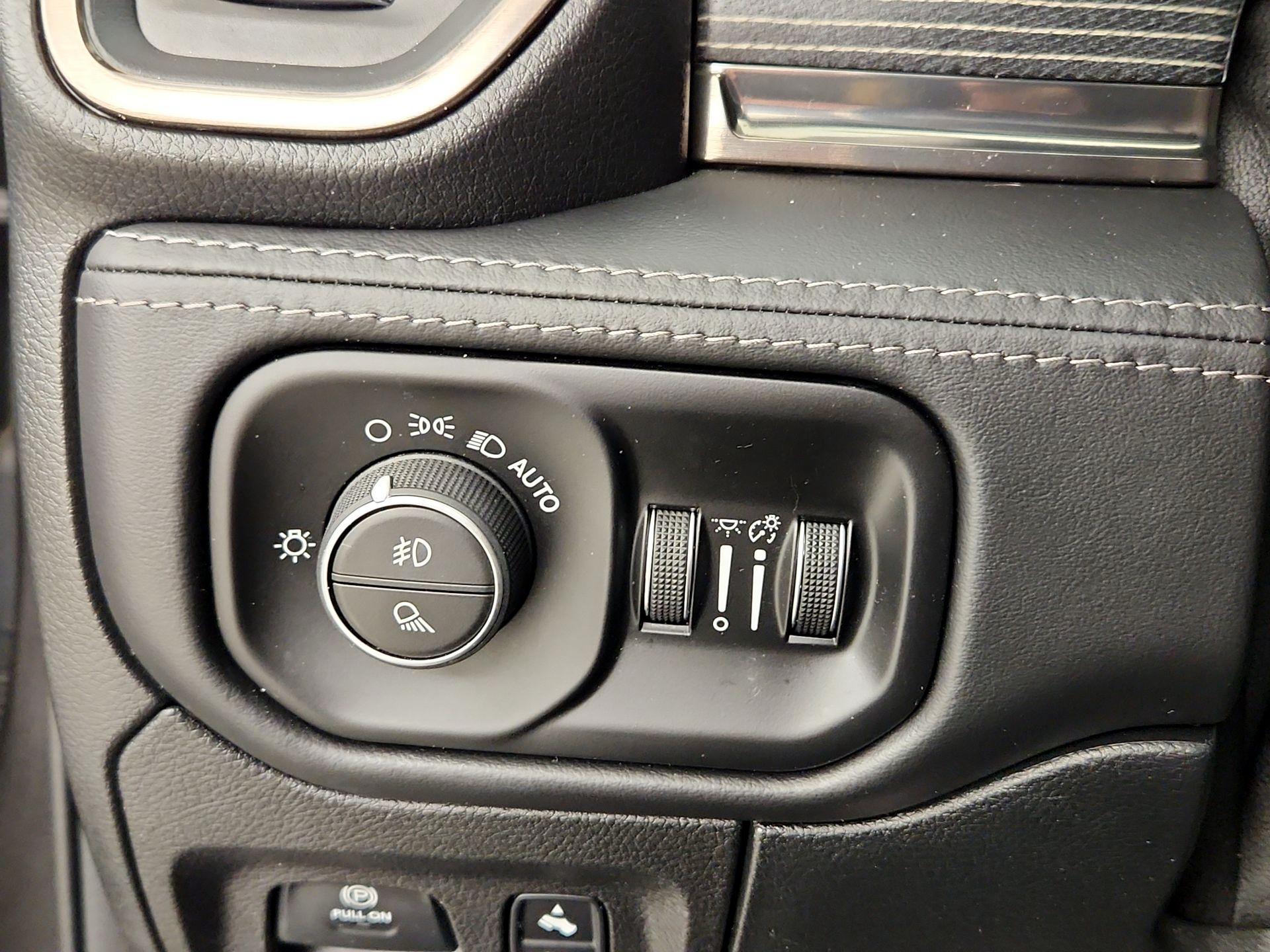 Thumbnail: 2021 RAM 1500 - 11