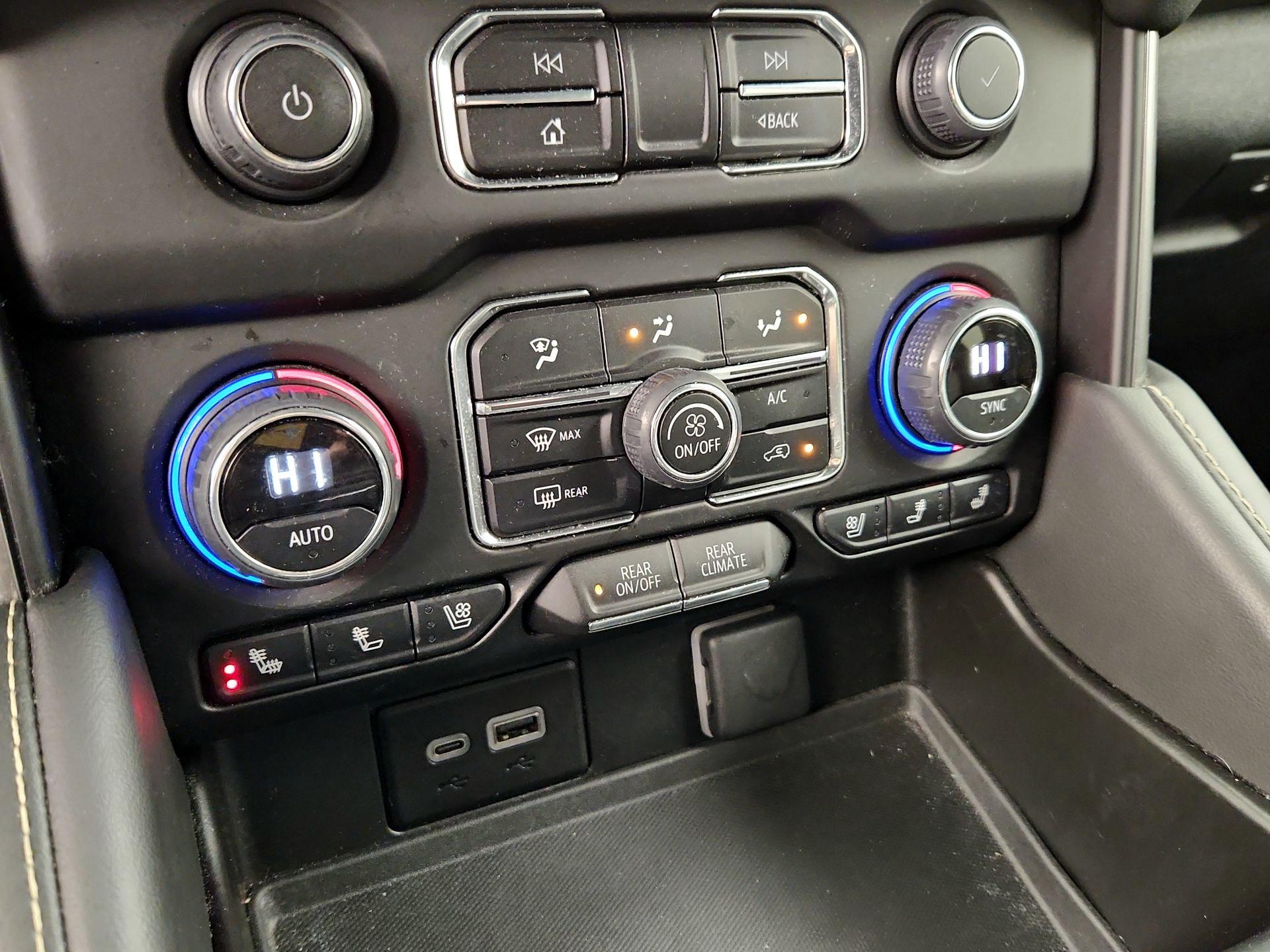 Thumbnail: 2023 Chevrolet Suburban - 16