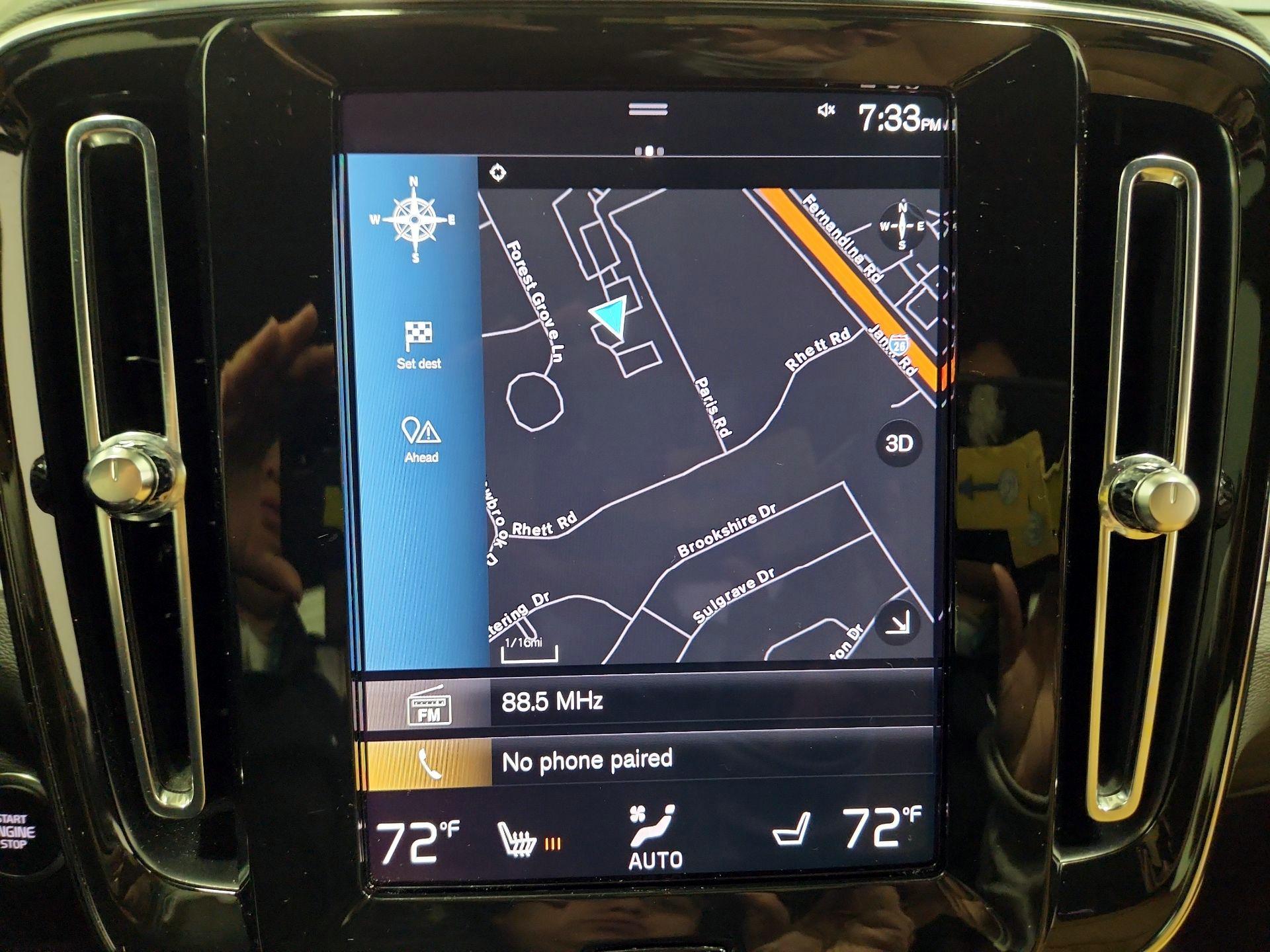 Thumbnail: 2022 Volvo XC40 - 14