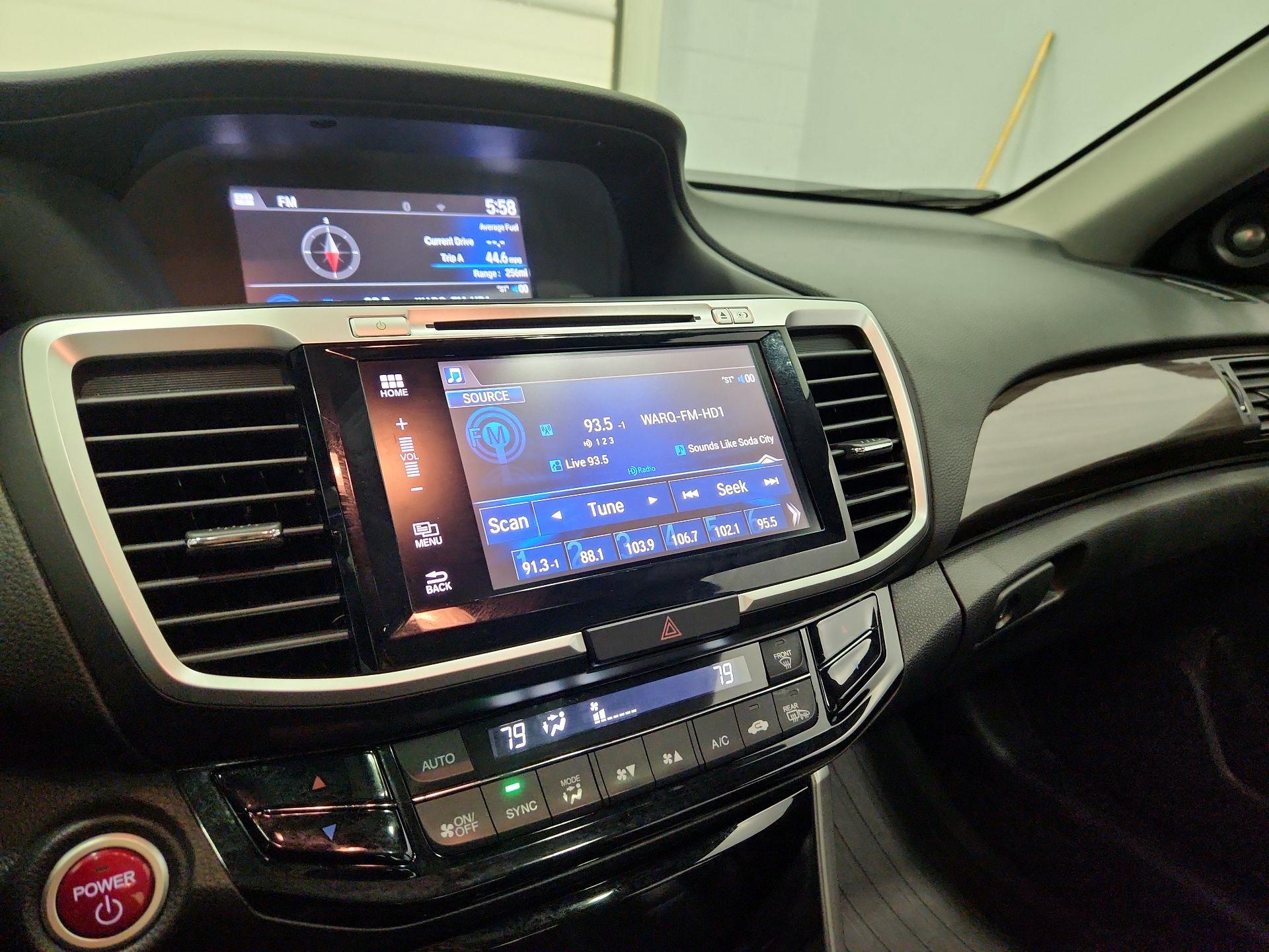 Thumbnail: 2017 Honda Accord - 15