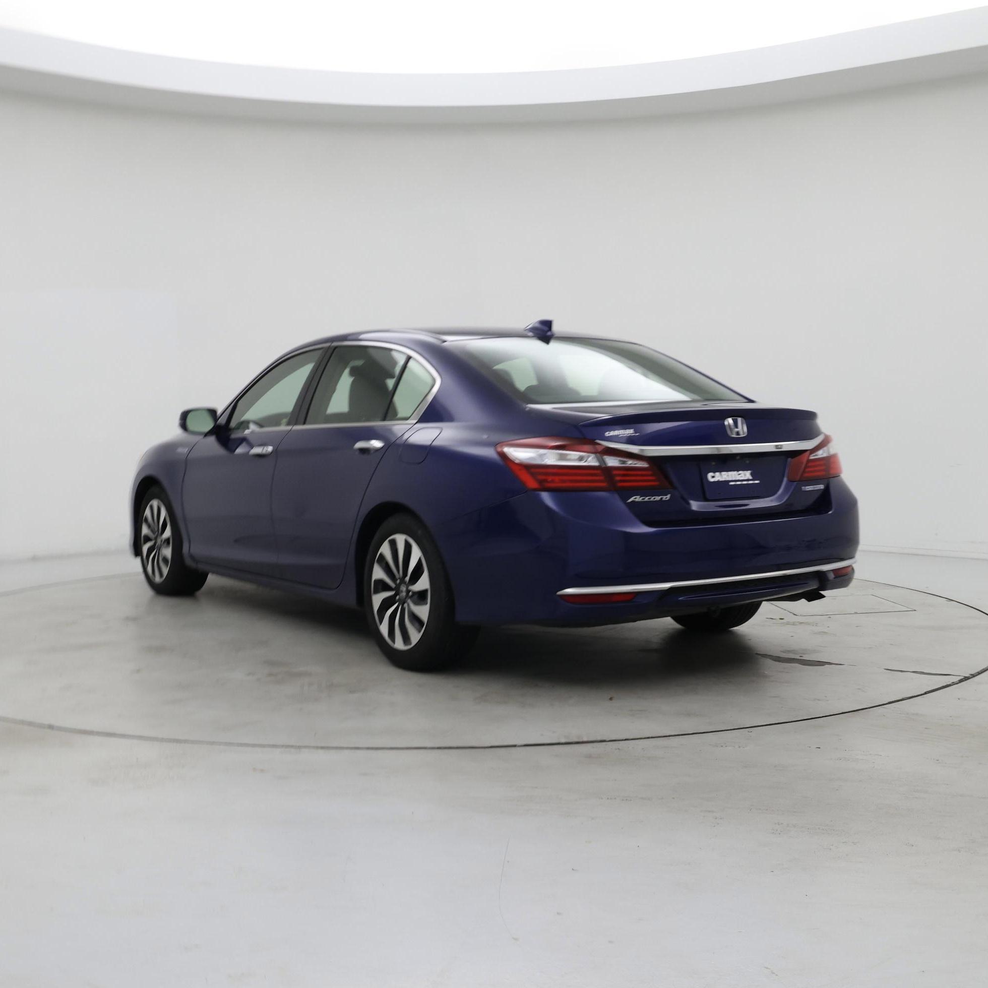 Thumbnail: 2017 Honda Accord - 2