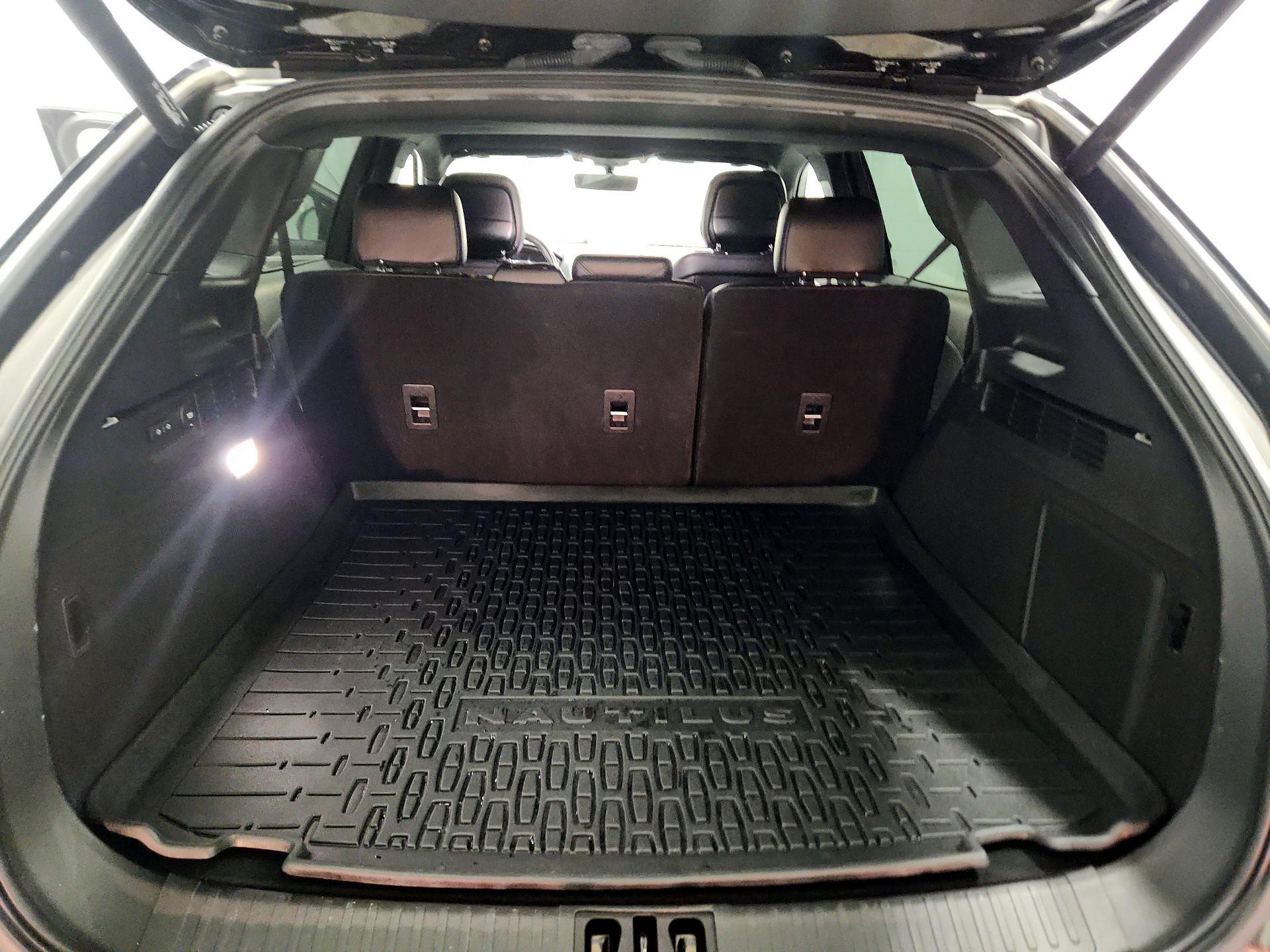 Thumbnail: 2020 Lincoln Nautilus - 20