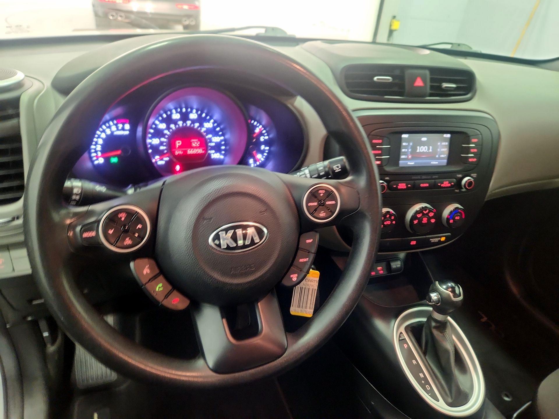 Thumbnail: 2016 Kia Soul - 9
