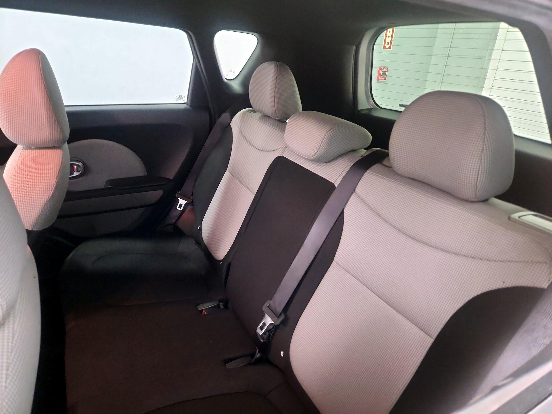 Thumbnail: 2016 Kia Soul - 19