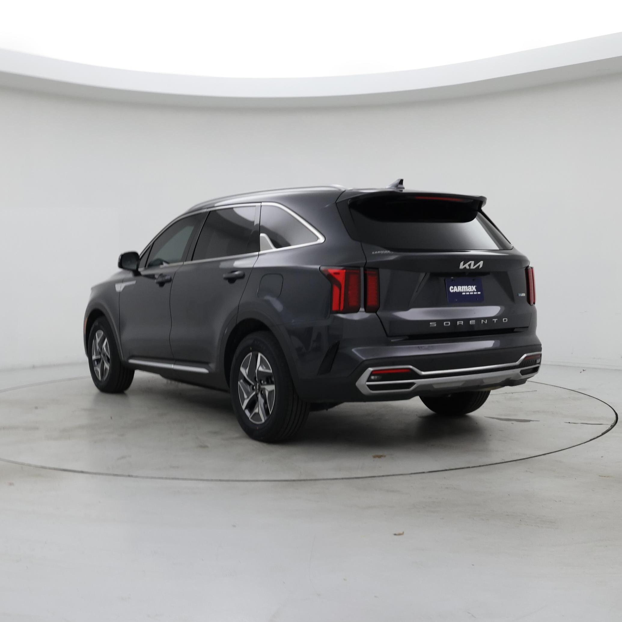 Thumbnail: 2022 Kia Sorento - 2