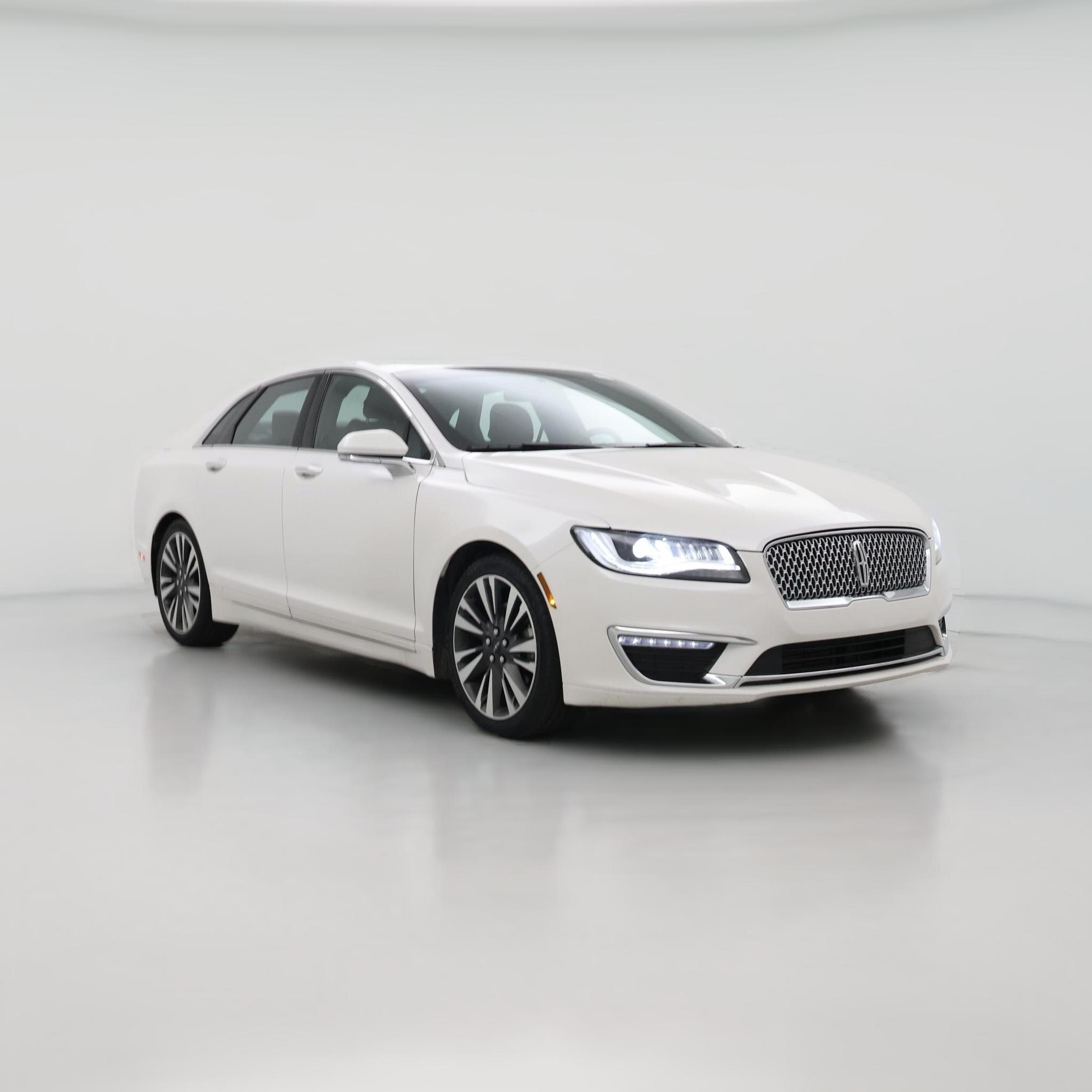 Thumbnail: 2017 Lincoln MKZ - 1