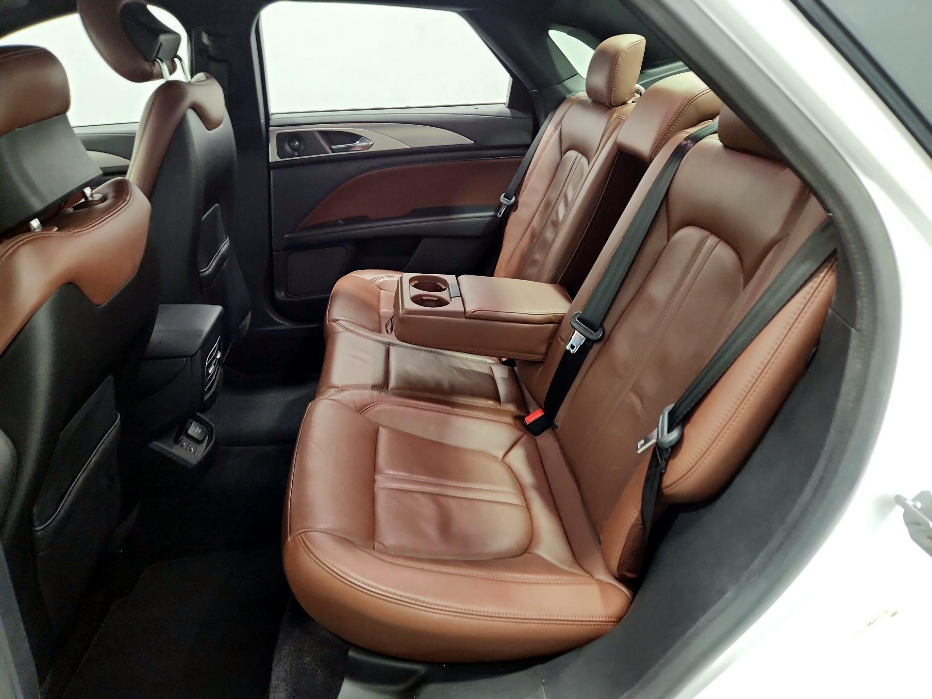 Thumbnail: 2017 Lincoln MKZ - 20