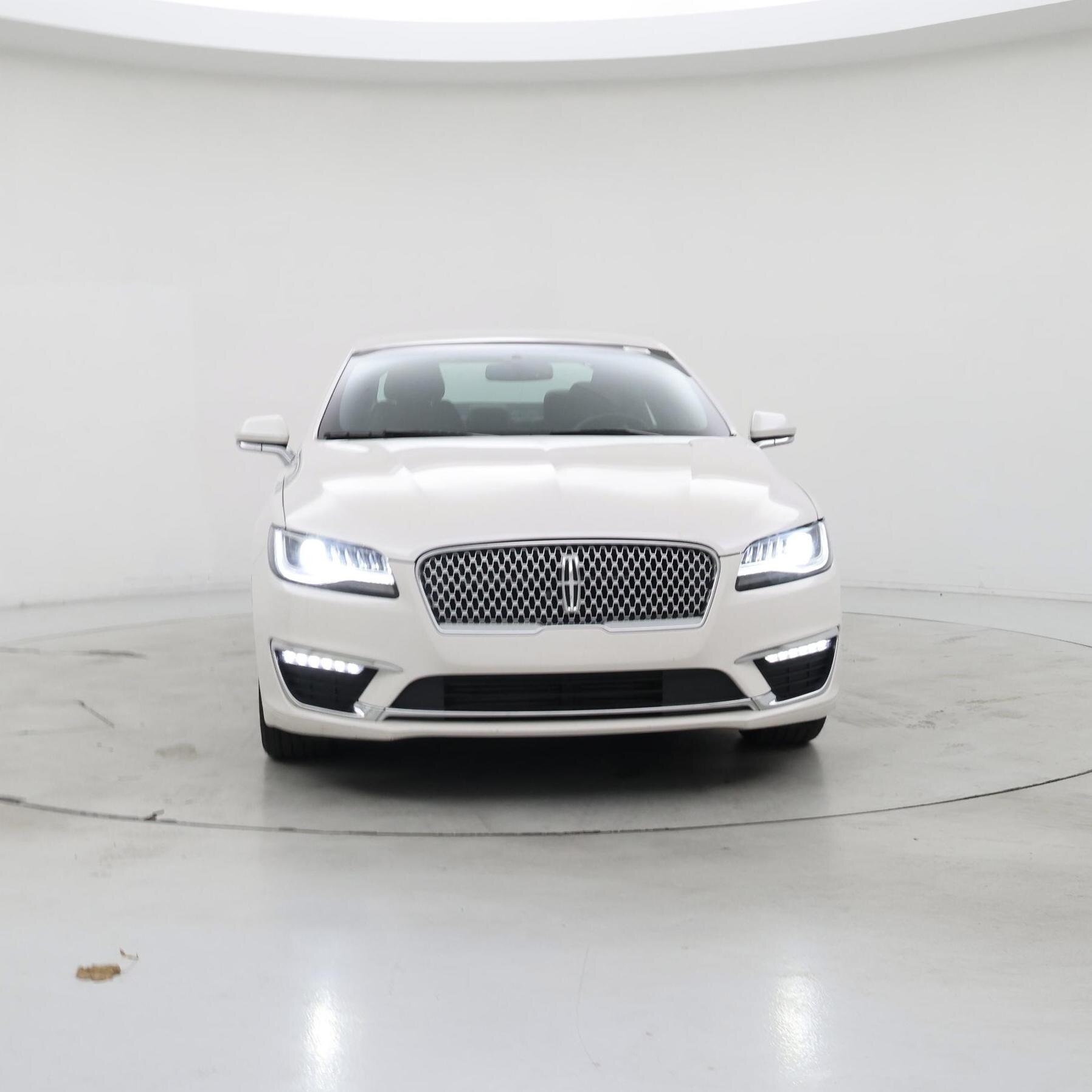 Thumbnail: 2017 Lincoln MKZ - 5