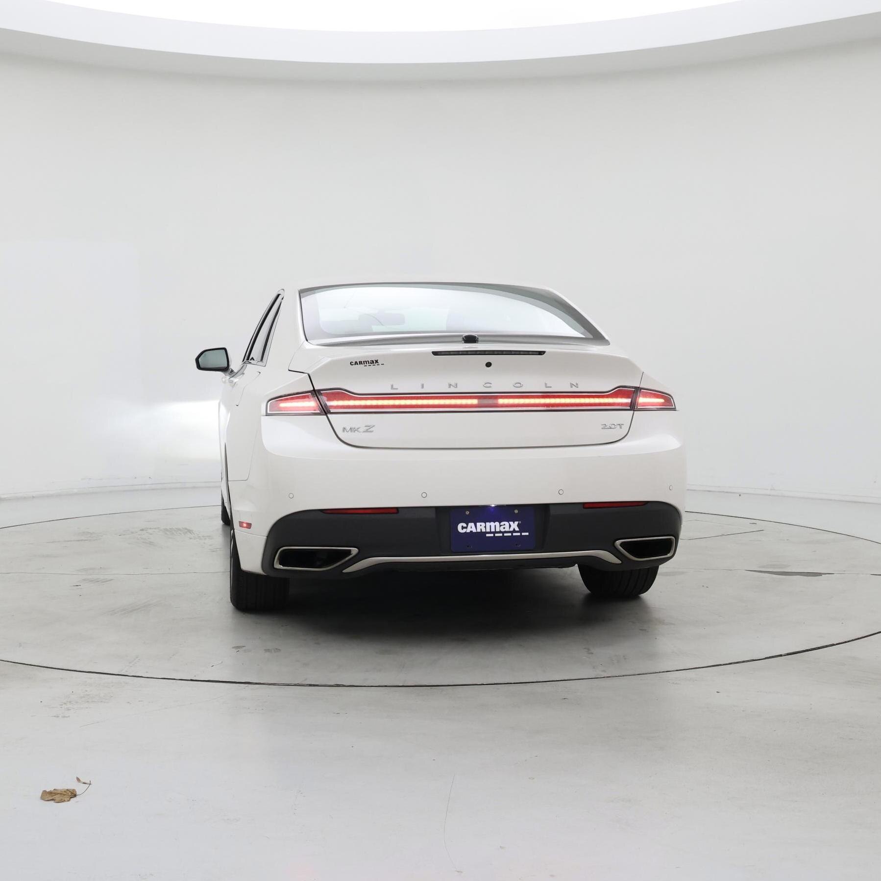 Thumbnail: 2017 Lincoln MKZ - 6