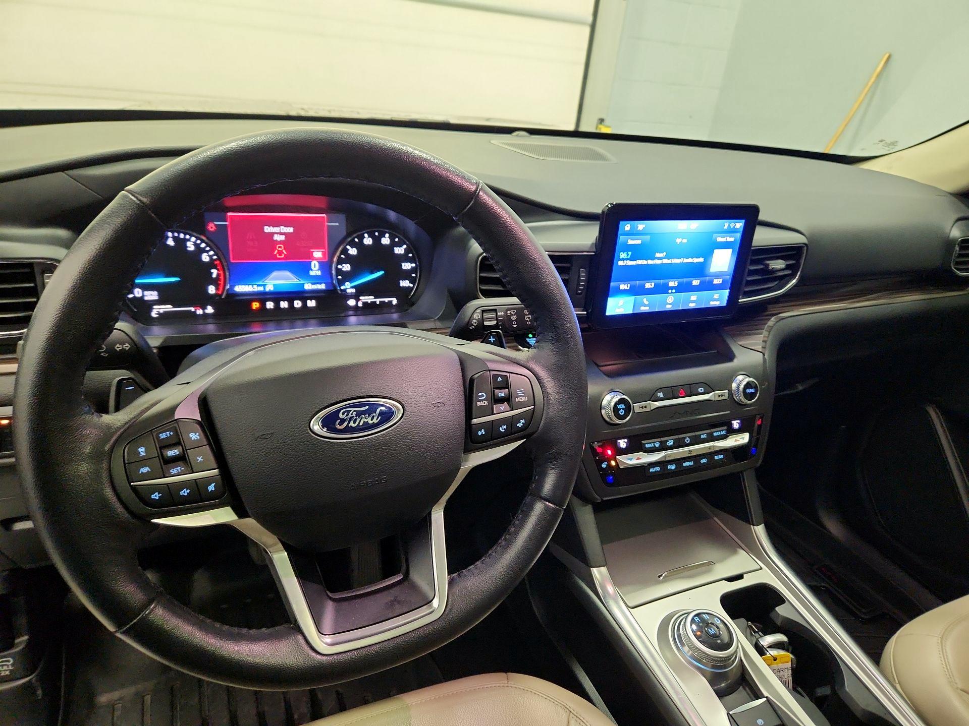 Thumbnail: 2020 Ford Explorer - 9