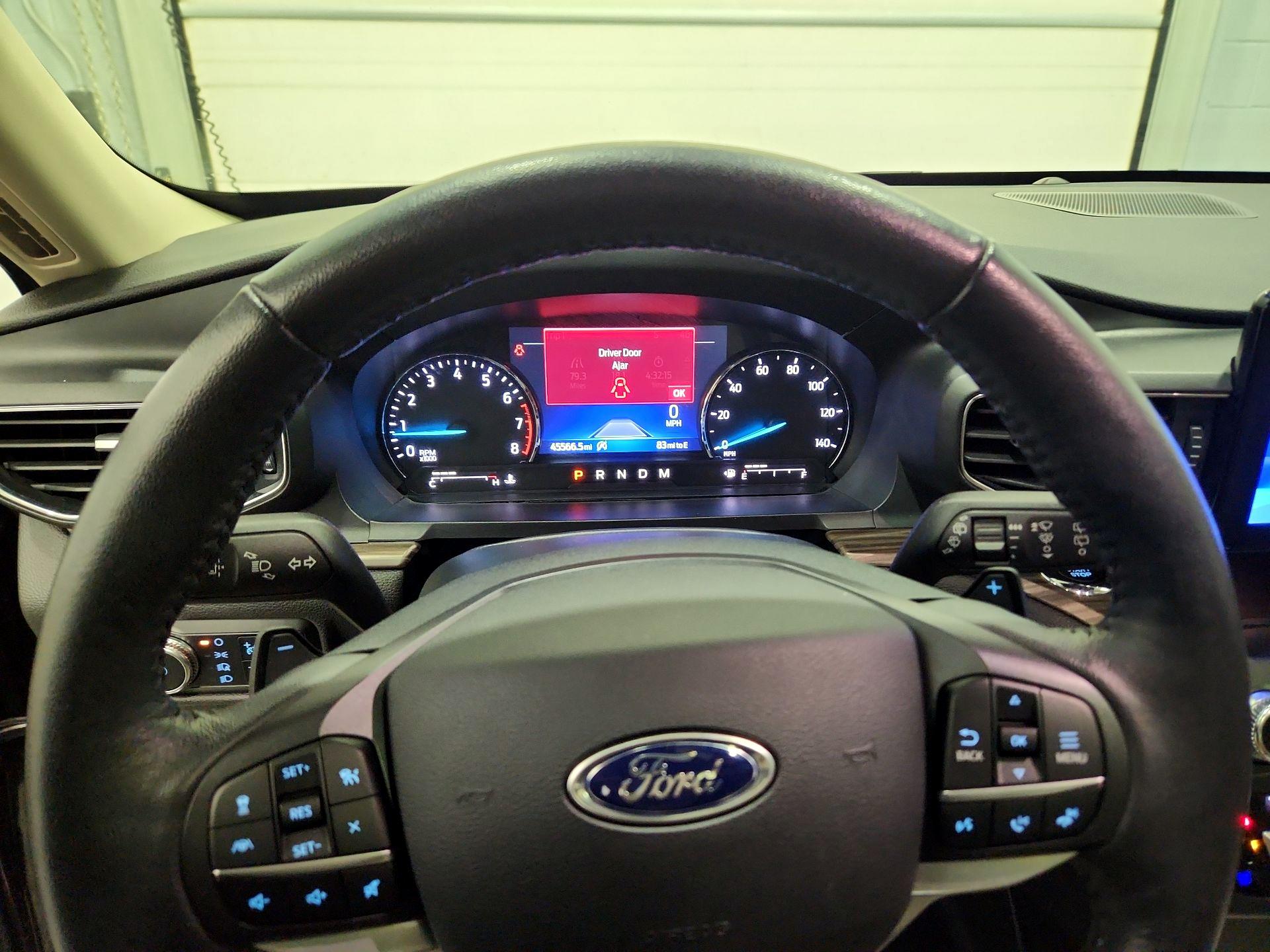 Thumbnail: 2020 Ford Explorer - 10