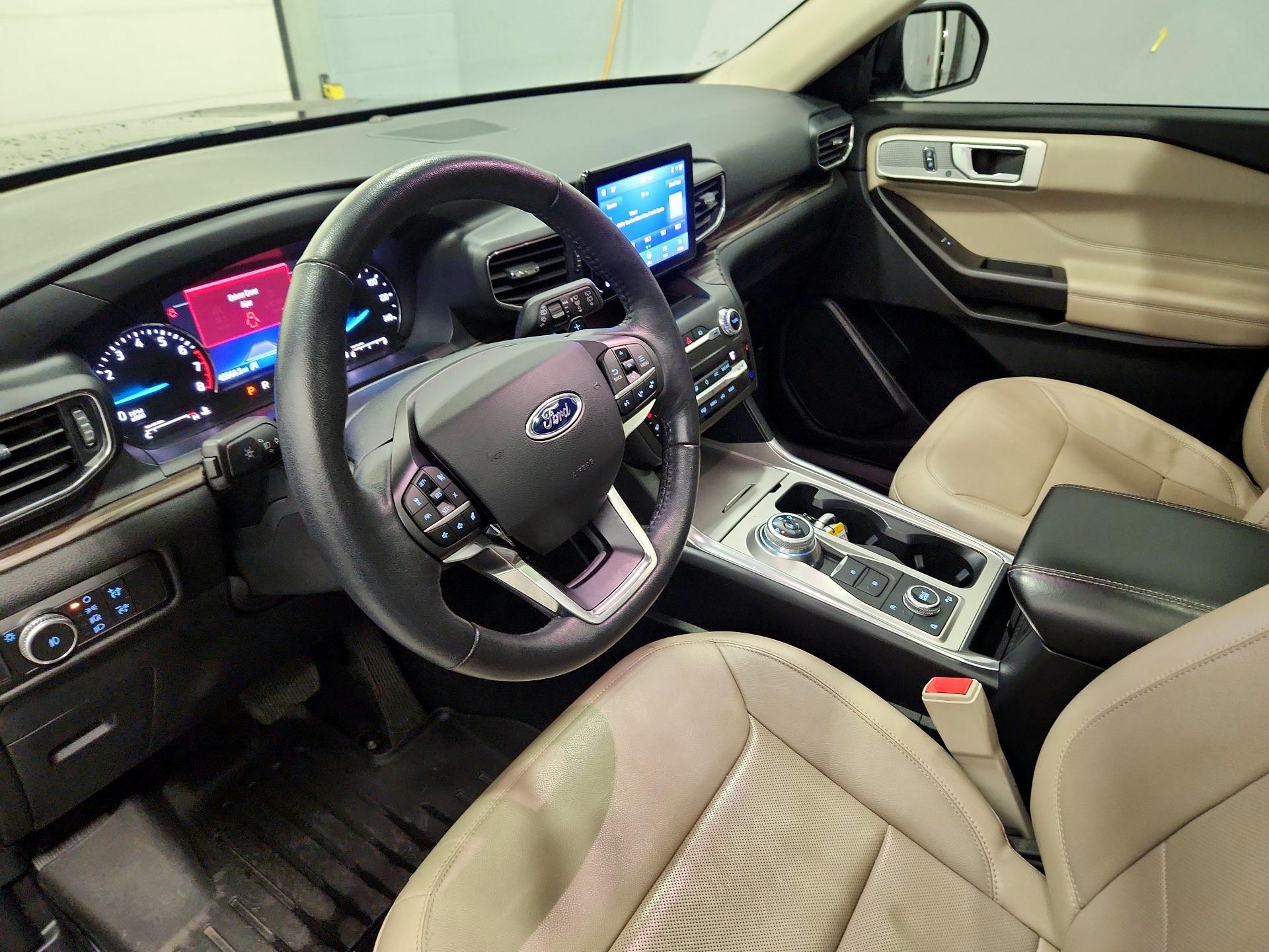 Thumbnail: 2020 Ford Explorer - 11