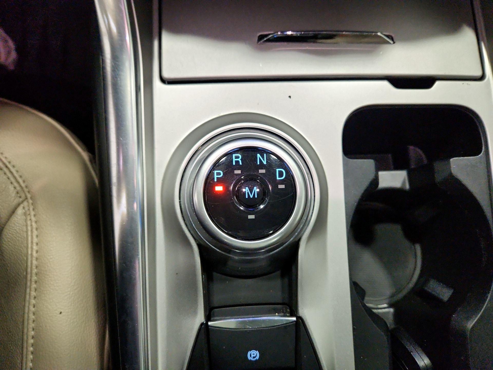 Thumbnail: 2020 Ford Explorer - 17