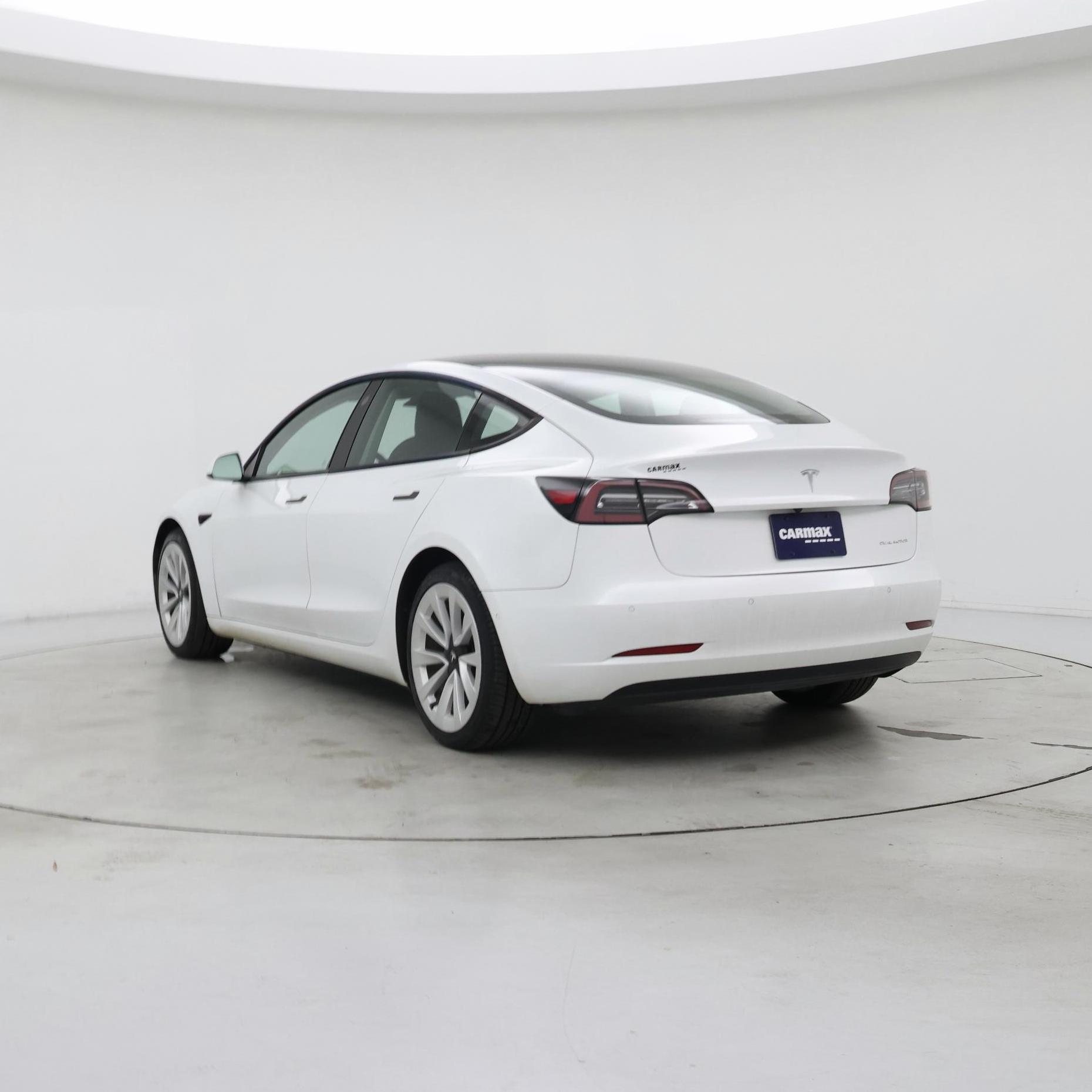 Thumbnail: 2021 Tesla Model 3 - 2