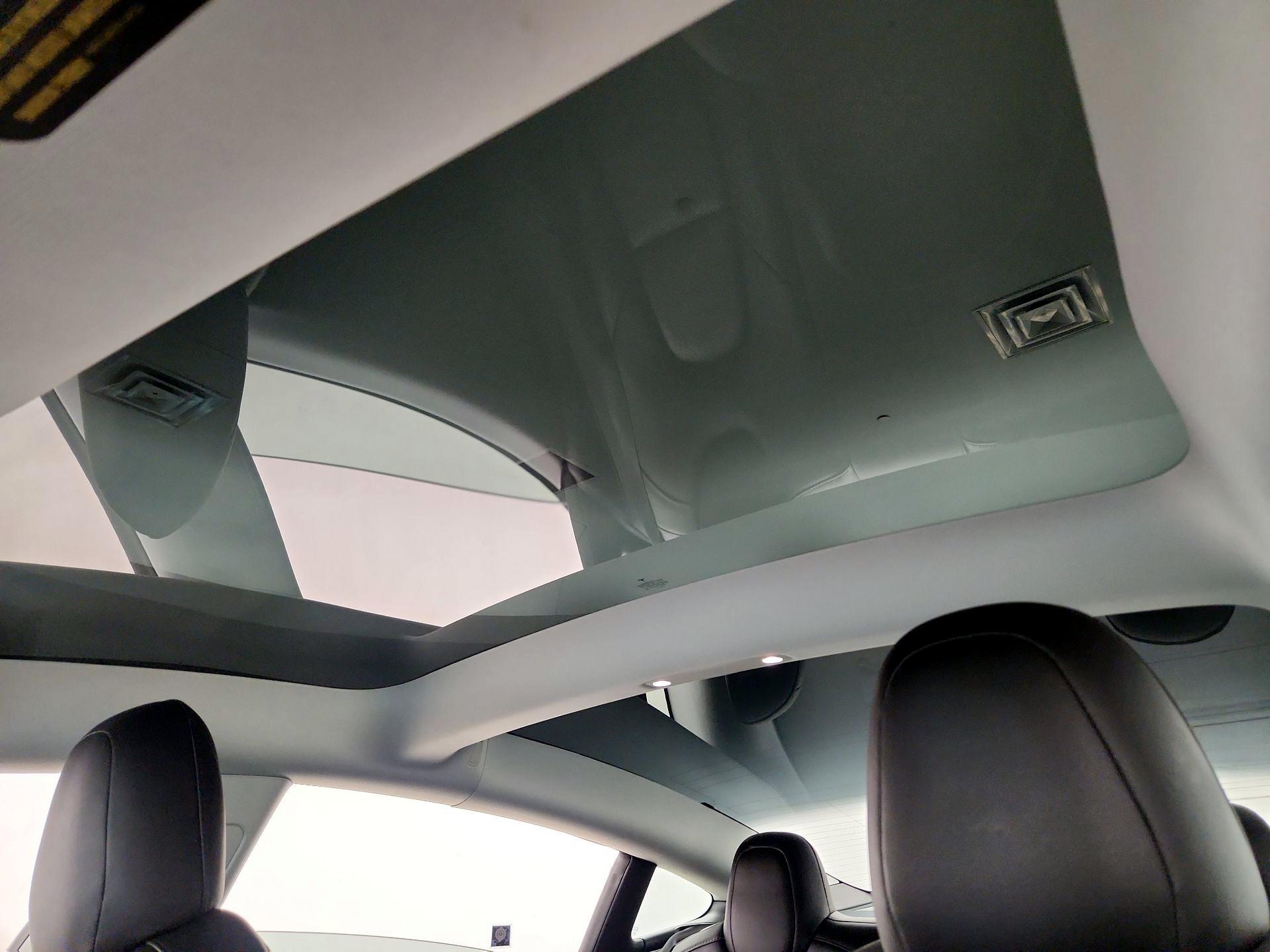 Thumbnail: 2021 Tesla Model 3 - 20